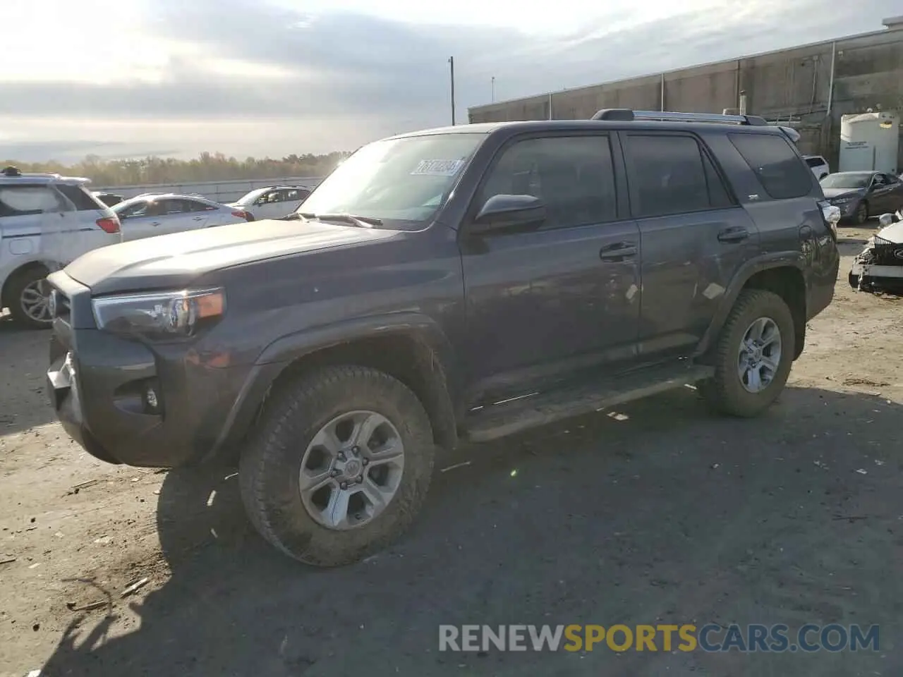 1 Photograph of a damaged car JTEMU5JR5M5909792 TOYOTA 4RUNNER 2021