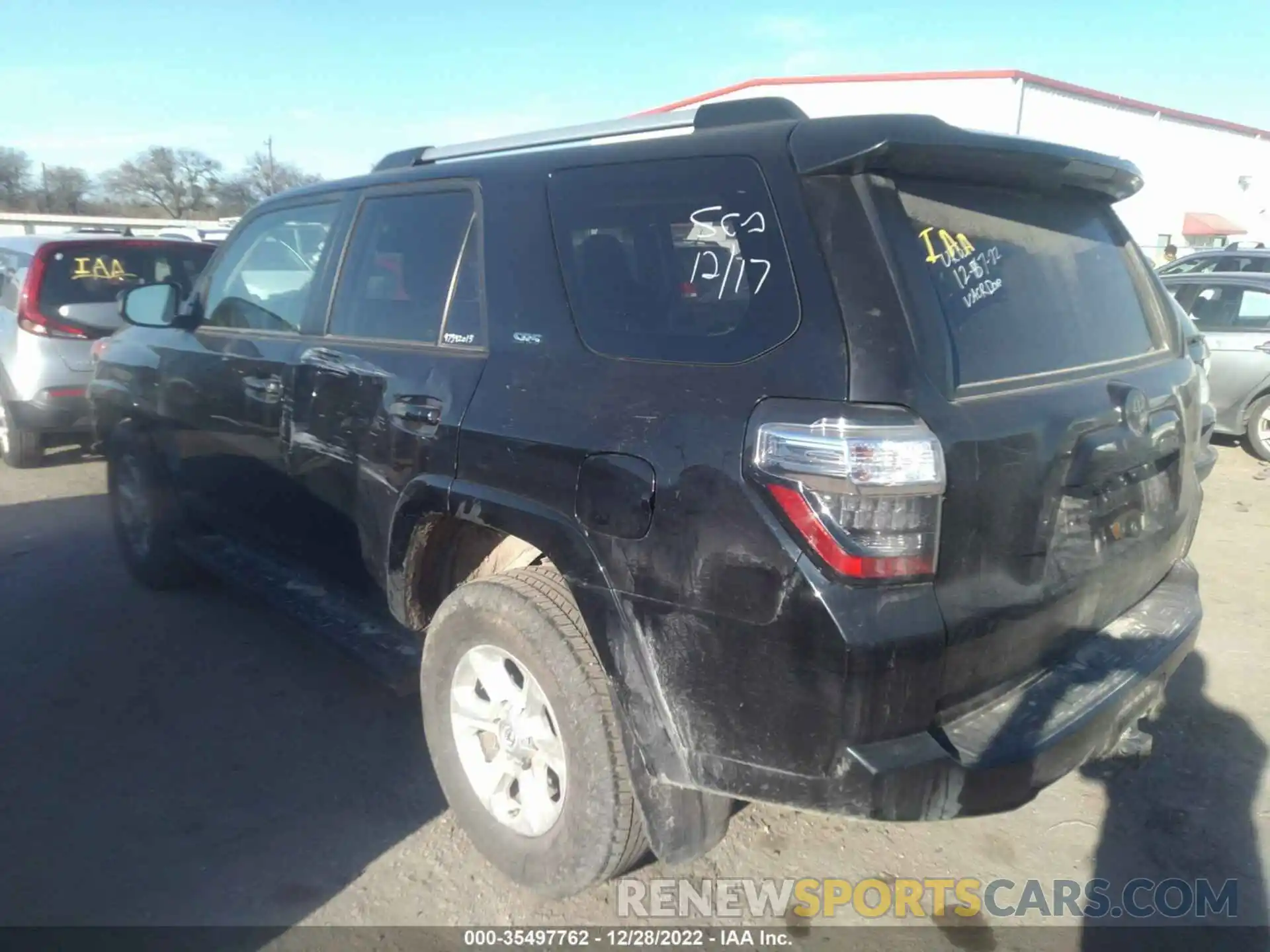 3 Photograph of a damaged car JTEMU5JR5M5937625 TOYOTA 4RUNNER 2021