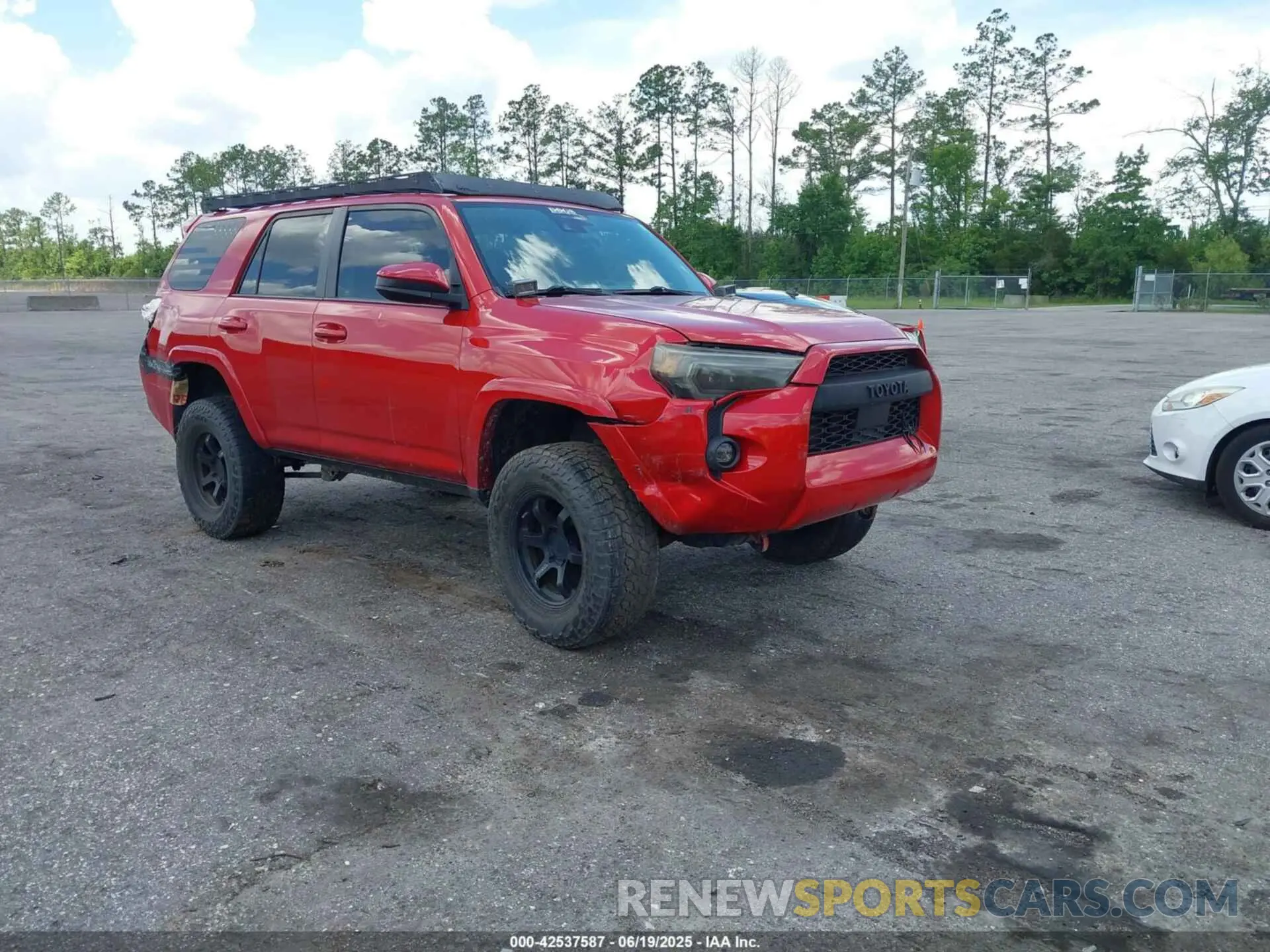 1 Photograph of a damaged car JTEMU5JR6M5854320 TOYOTA 4RUNNER 2021