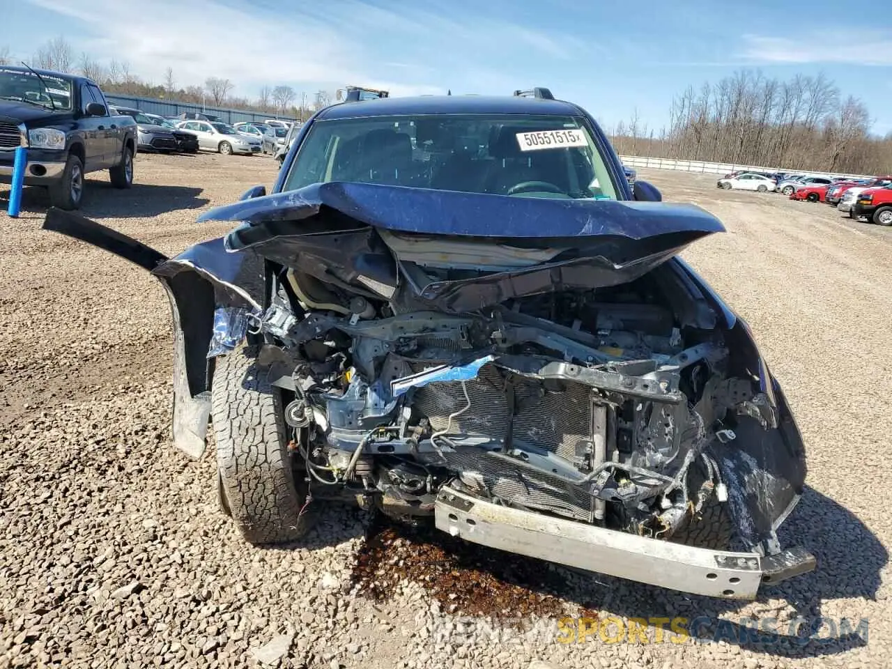 5 Photograph of a damaged car JTEMU5JR6M5857962 TOYOTA 4RUNNER 2021