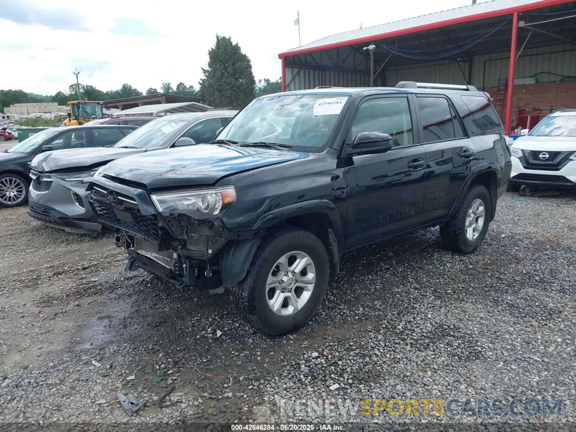 2 Photograph of a damaged car JTEMU5JR6M5882070 TOYOTA 4RUNNER 2021
