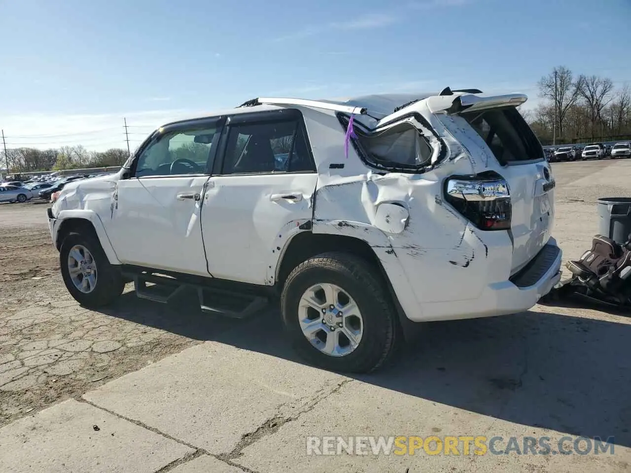 2 Photograph of a damaged car JTEMU5JR7M5868047 TOYOTA 4RUNNER 2021
