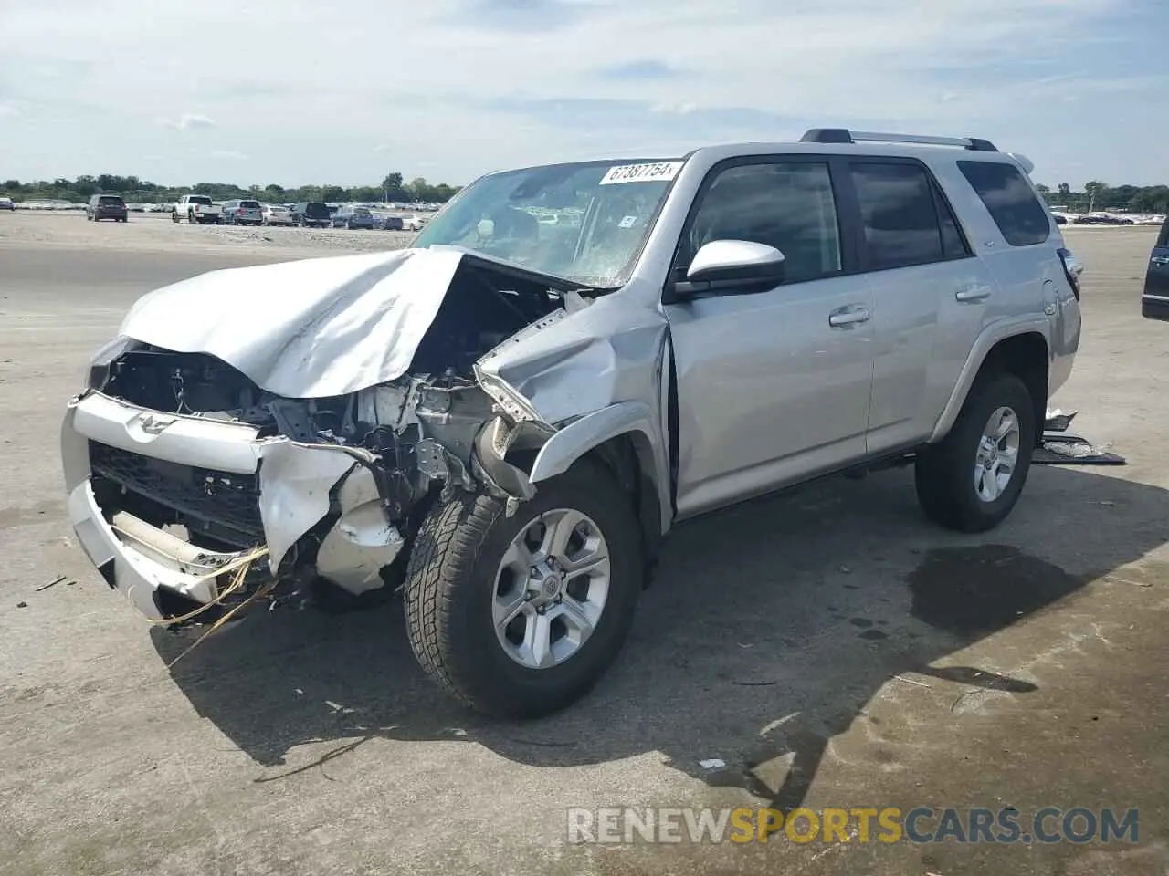 1 Photograph of a damaged car JTEMU5JR7M5875385 TOYOTA 4RUNNER 2021
