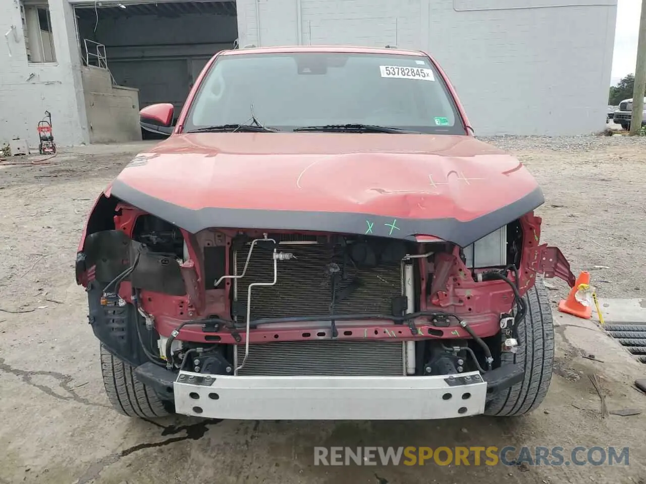 5 Photograph of a damaged car JTEMU5JR7M5933513 TOYOTA 4RUNNER 2021