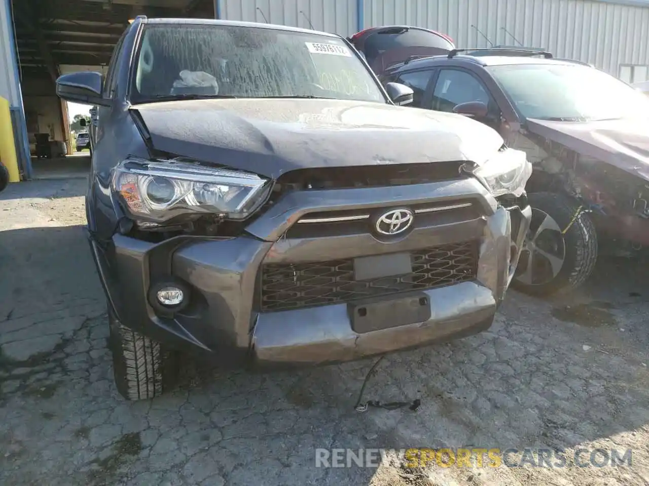 9 Photograph of a damaged car JTEMU5JR7M5955642 TOYOTA 4RUNNER 2021