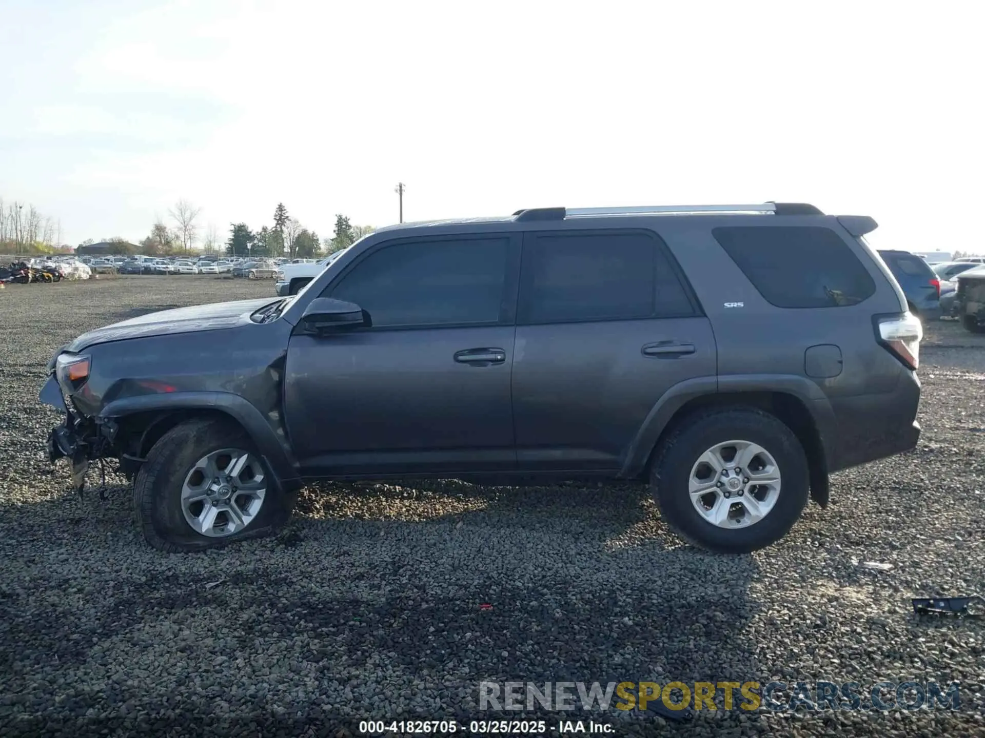 13 Photograph of a damaged car JTEMU5JR8M5878358 TOYOTA 4RUNNER 2021