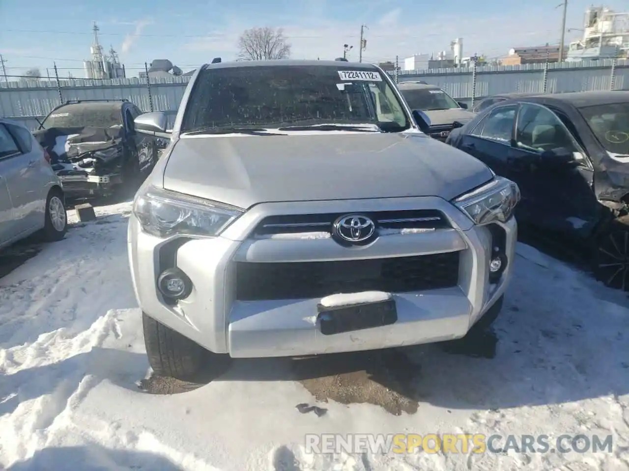 5 Photograph of a damaged car JTEMU5JR8M5900214 TOYOTA 4RUNNER 2021