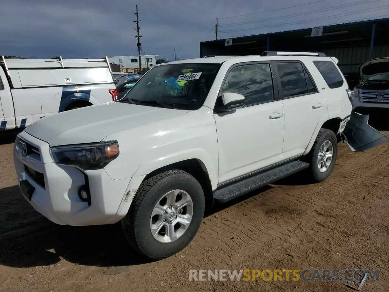 1 Photograph of a damaged car JTEMU5JR9M5925509 TOYOTA 4RUNNER 2021