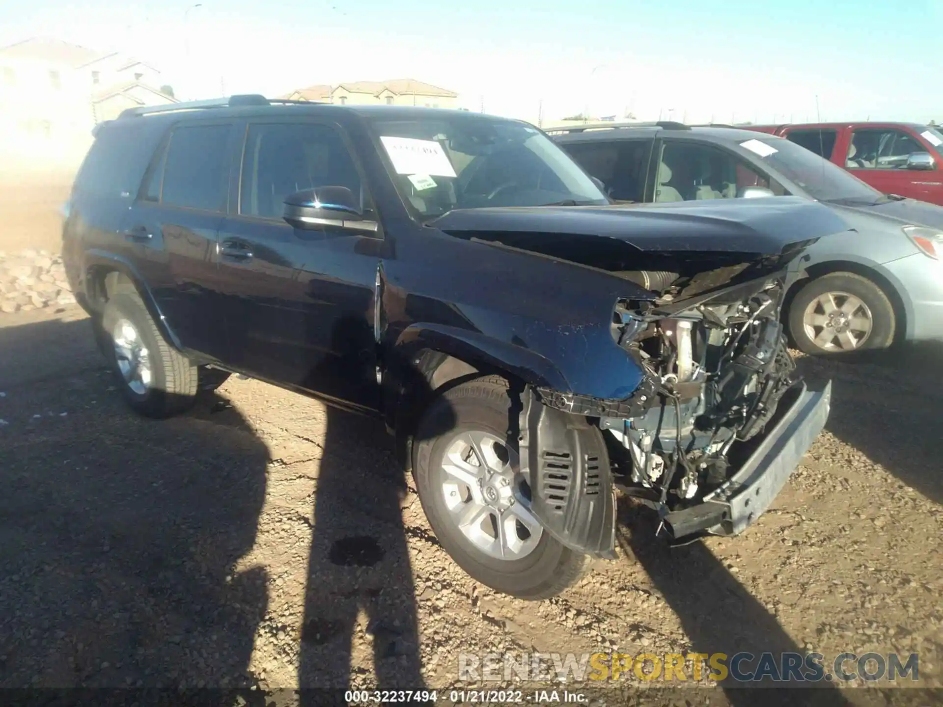 1 Photograph of a damaged car JTEMU5JRXM5946496 TOYOTA 4RUNNER 2021