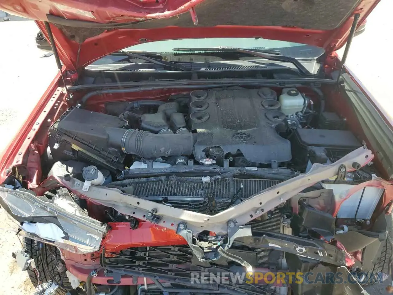 12 Photograph of a damaged car JTENU5JR0M5856455 TOYOTA 4RUNNER 2021