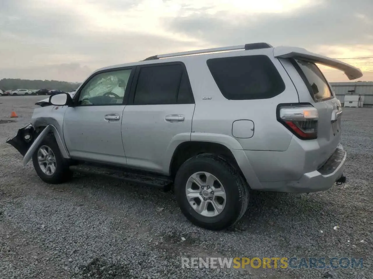 2 Photograph of a damaged car JTENU5JR1M5920230 TOYOTA 4RUNNER 2021