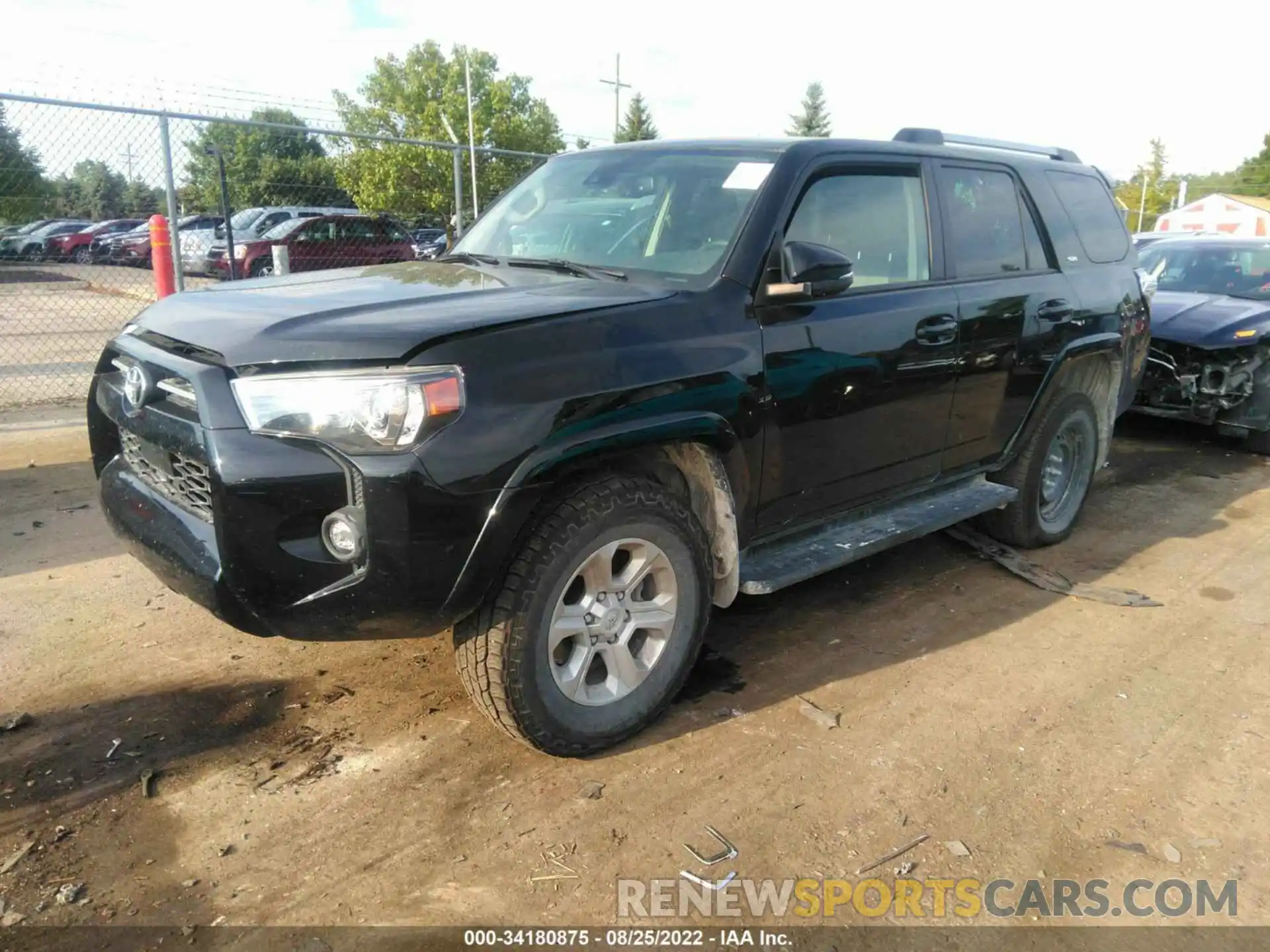 2 Photograph of a damaged car JTENU5JR1M5933155 TOYOTA 4RUNNER 2021