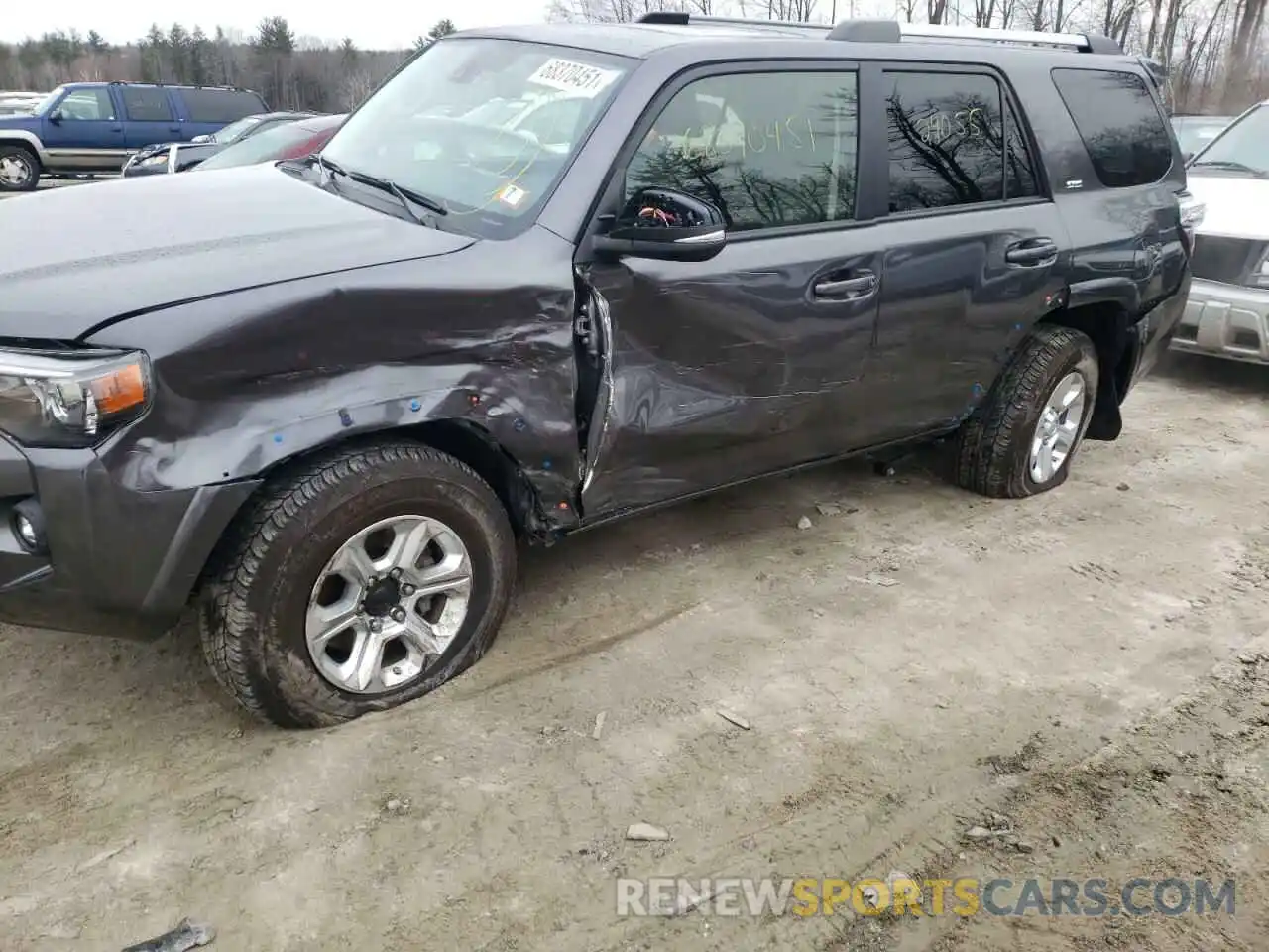 9 Photograph of a damaged car JTENU5JR2M5857218 TOYOTA 4RUNNER 2021