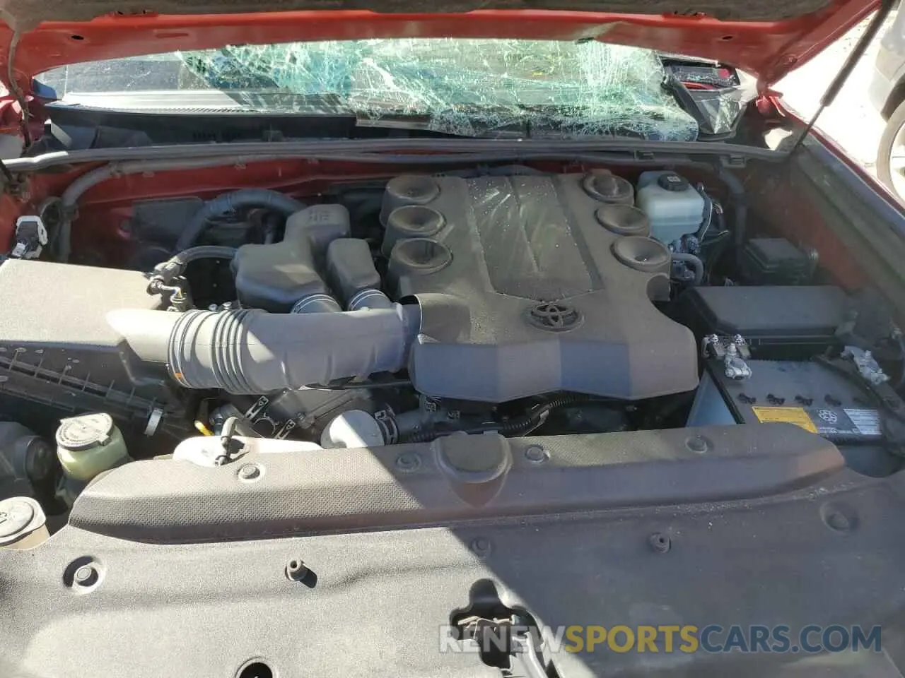 12 Photograph of a damaged car JTENU5JR2M5933424 TOYOTA 4RUNNER 2021