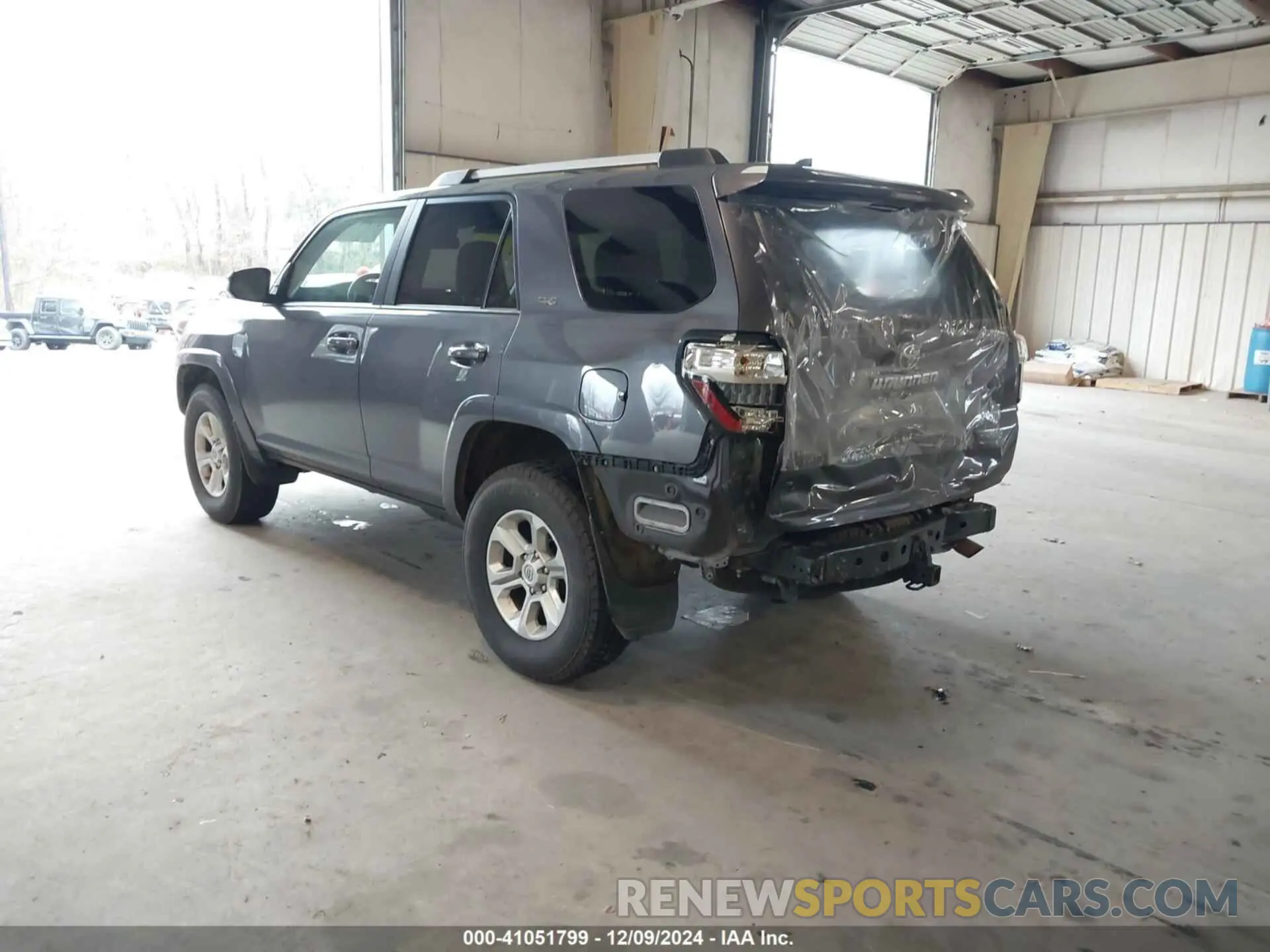 3 Photograph of a damaged car JTENU5JR4M5916026 TOYOTA 4RUNNER 2021