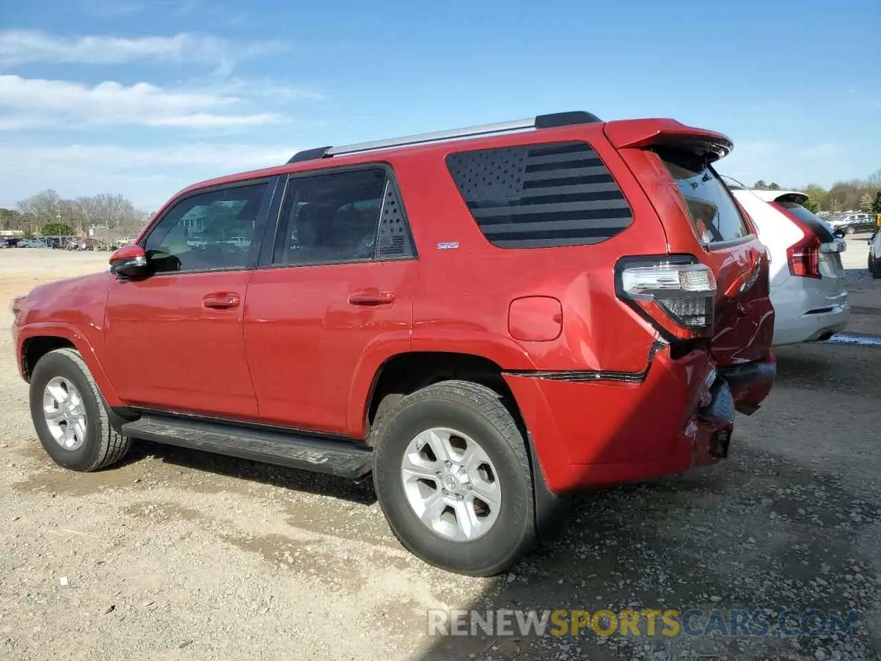 2 Photograph of a damaged car JTENU5JR5M5903821 TOYOTA 4RUNNER 2021