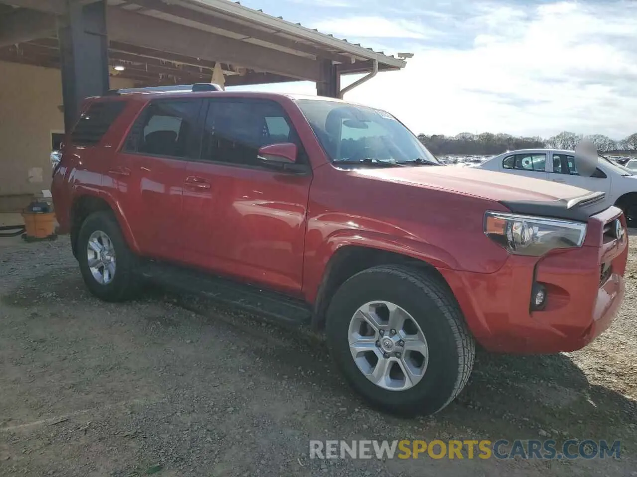 4 Photograph of a damaged car JTENU5JR5M5903821 TOYOTA 4RUNNER 2021