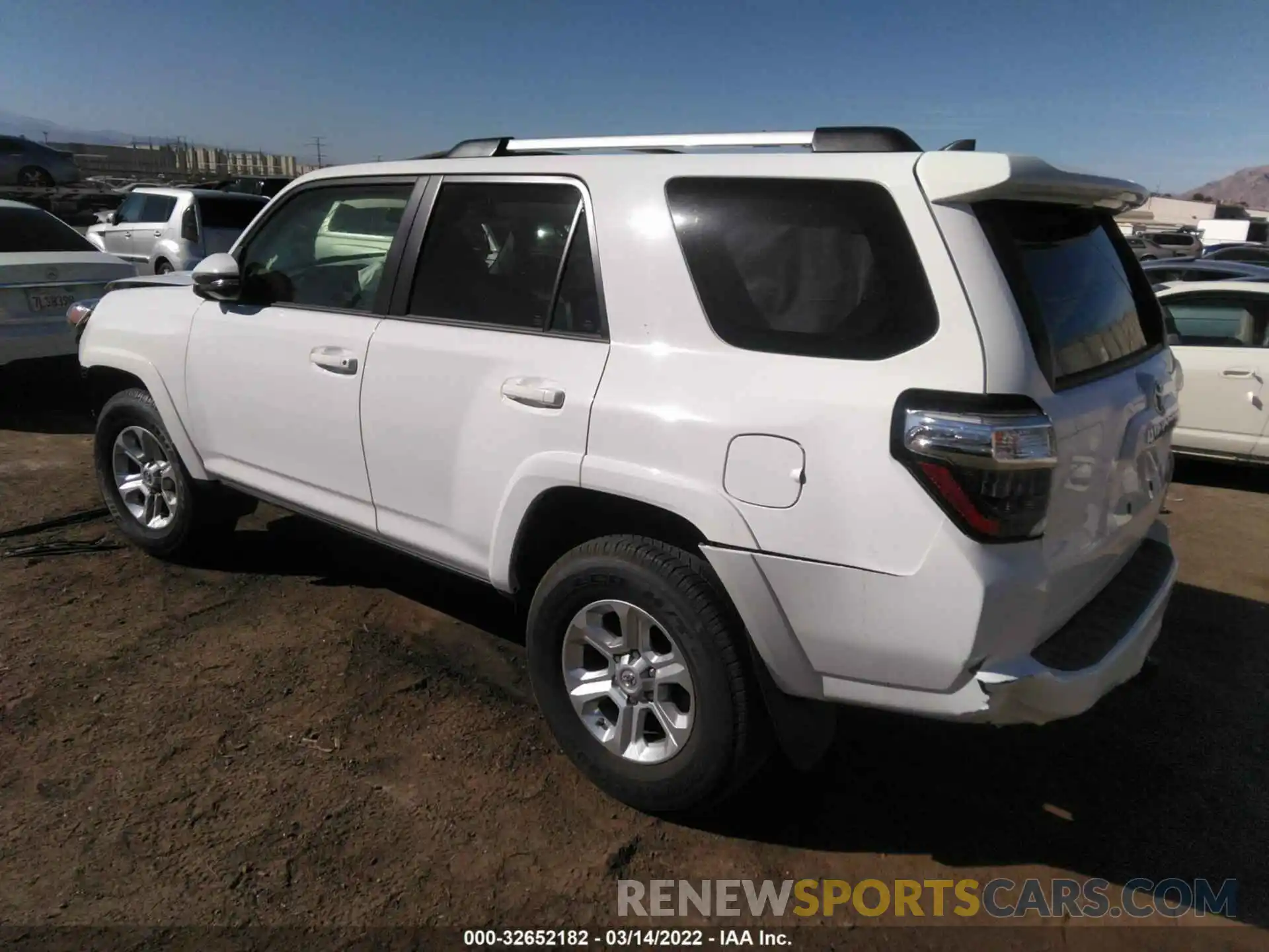 3 Photograph of a damaged car JTENU5JR5M5914995 TOYOTA 4RUNNER 2021