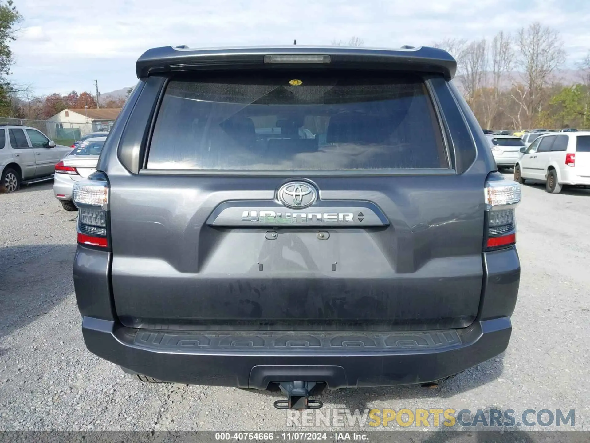 16 Photograph of a damaged car JTENU5JR6M5846545 TOYOTA 4RUNNER 2021