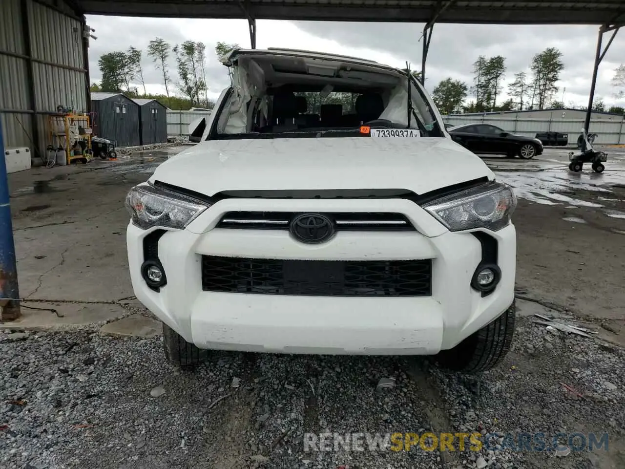 5 Photograph of a damaged car JTENU5JR6M5861045 TOYOTA 4RUNNER 2021