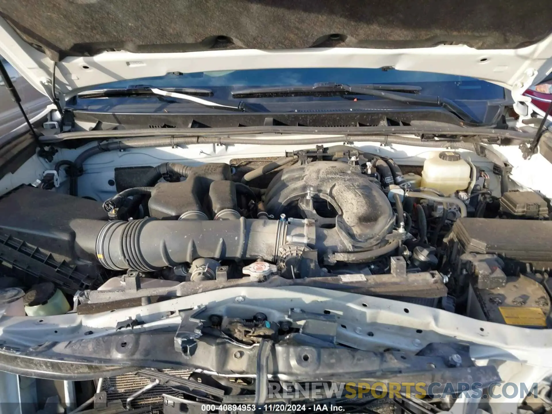 10 Photograph of a damaged car JTENU5JR6M5901494 TOYOTA 4RUNNER 2021