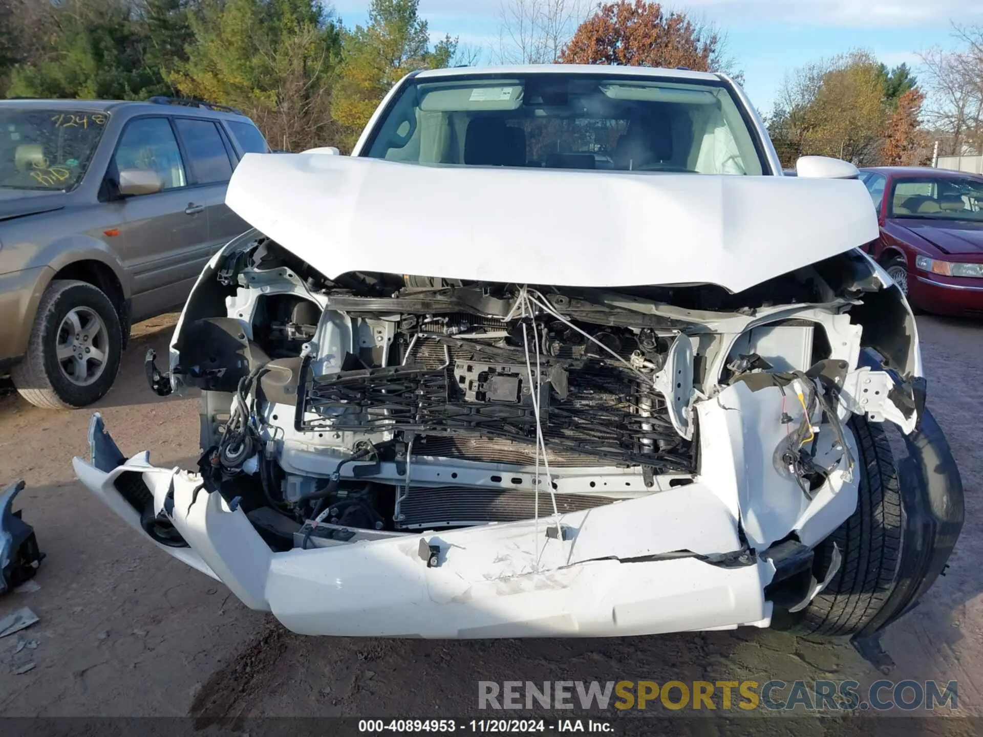 13 Photograph of a damaged car JTENU5JR6M5901494 TOYOTA 4RUNNER 2021