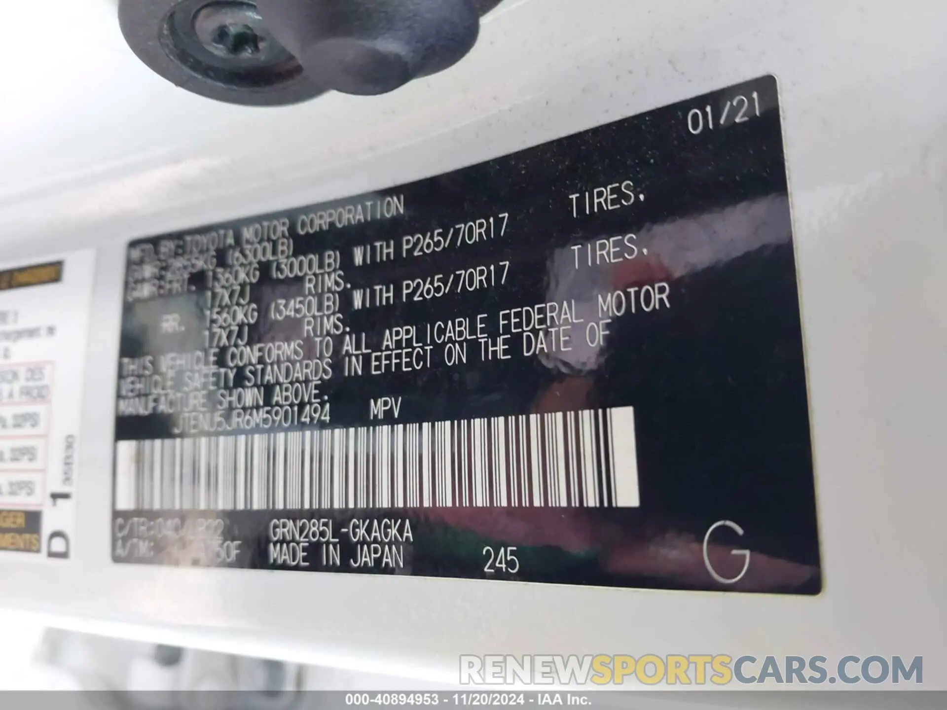 9 Photograph of a damaged car JTENU5JR6M5901494 TOYOTA 4RUNNER 2021