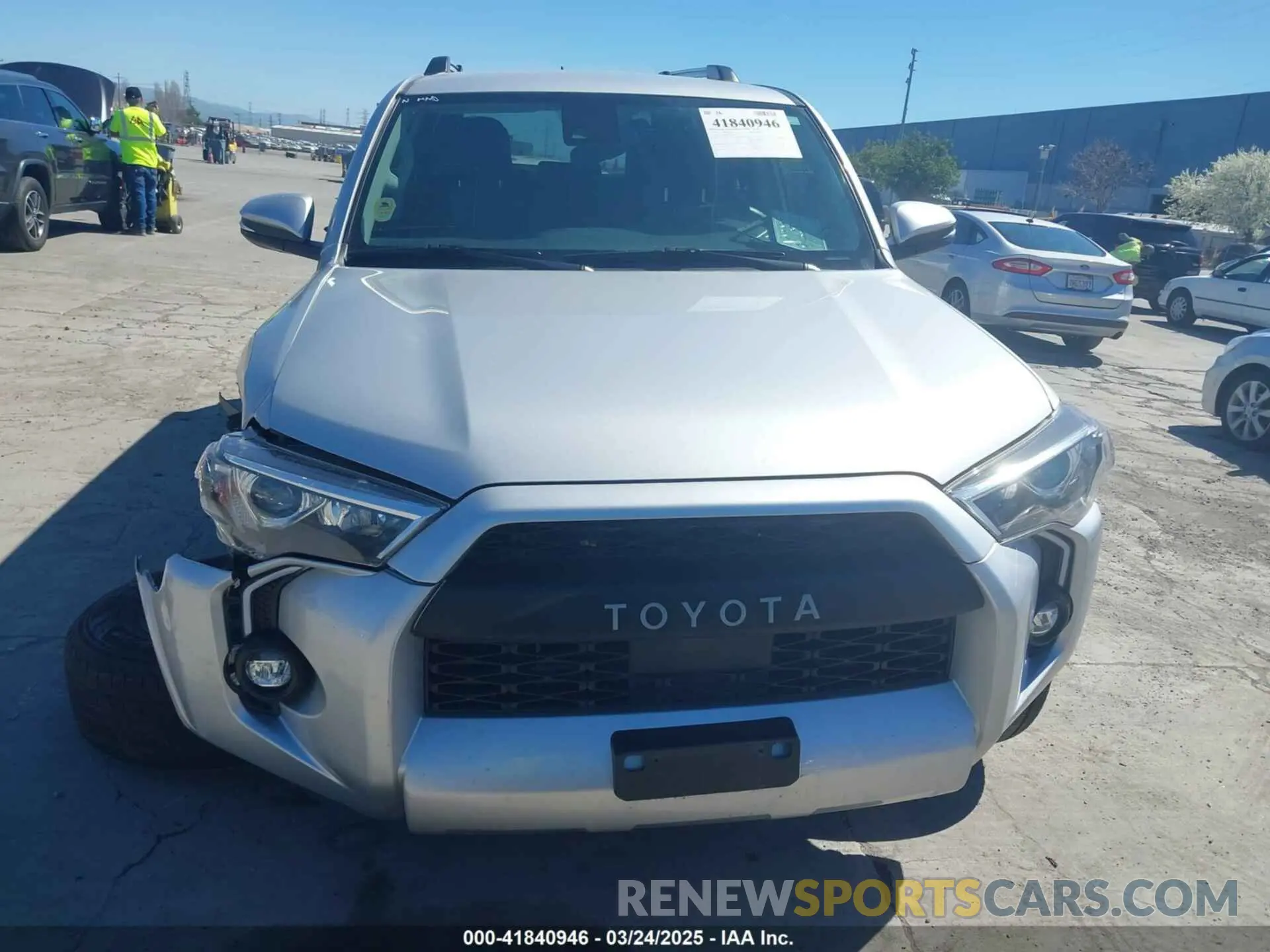 12 Photograph of a damaged car JTENU5JR6M5930932 TOYOTA 4RUNNER 2021