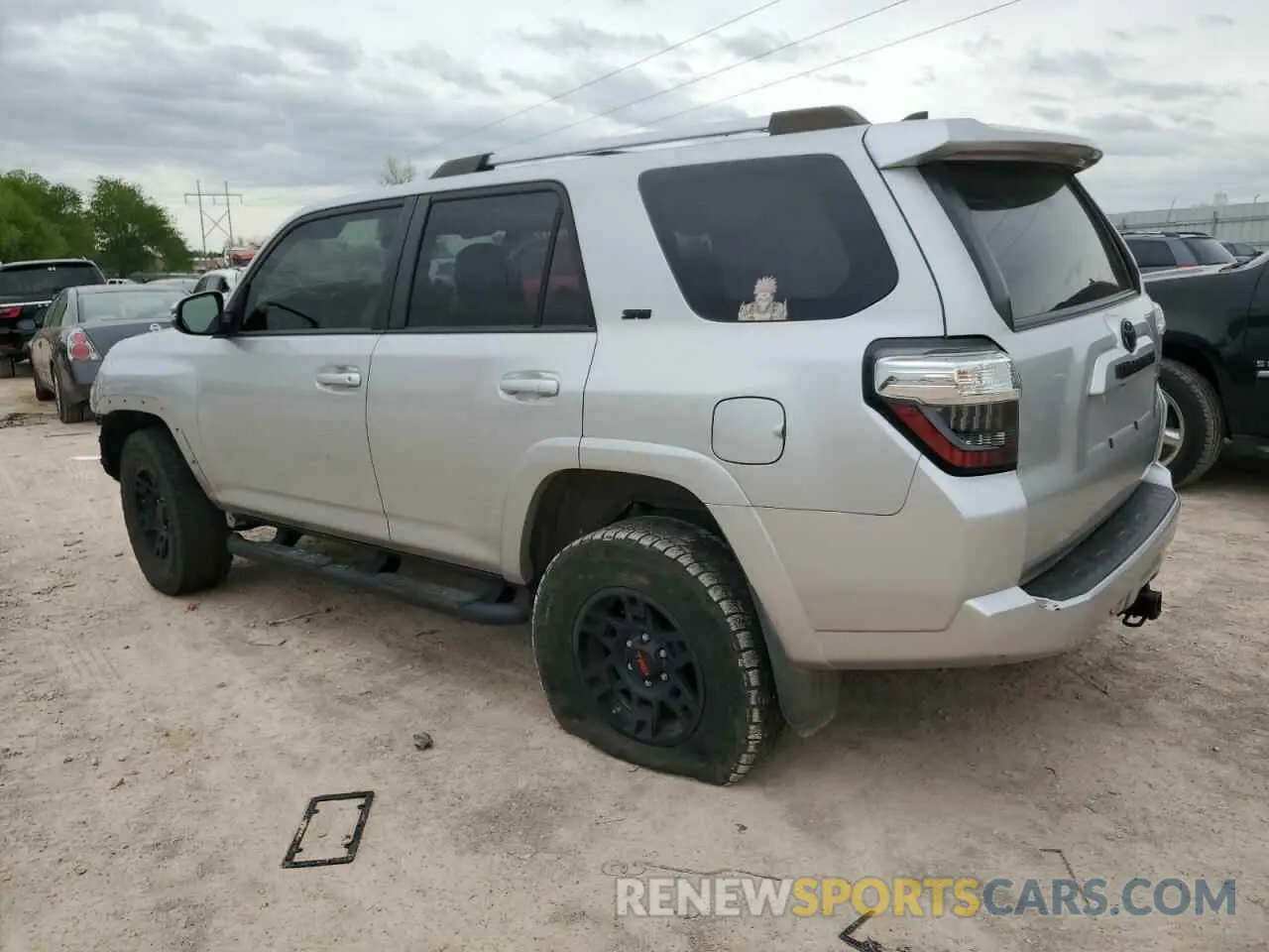 2 Photograph of a damaged car JTENU5JR7M5876136 TOYOTA 4RUNNER 2021