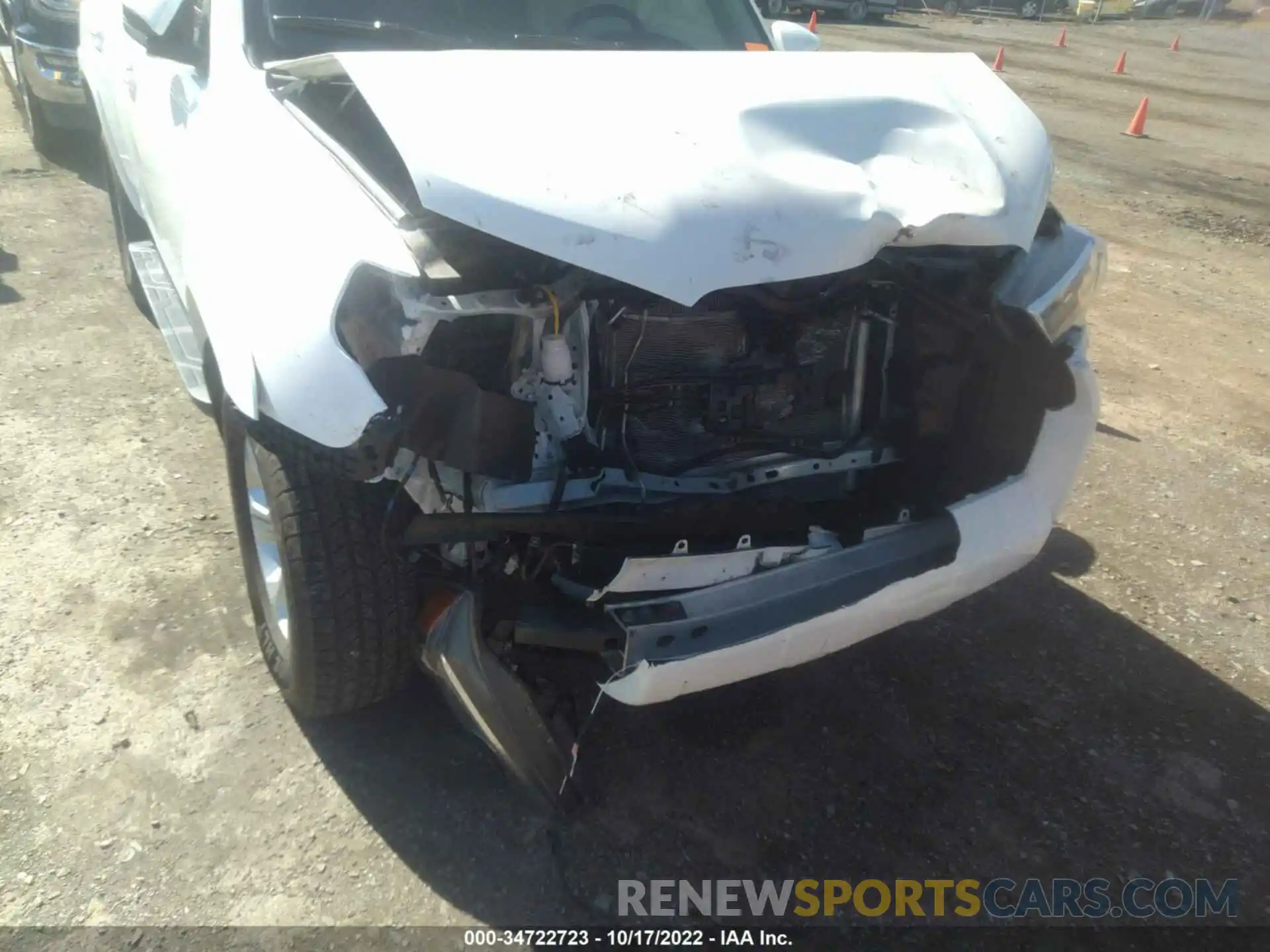 6 Photograph of a damaged car JTENU5JR7M5887153 TOYOTA 4RUNNER 2021