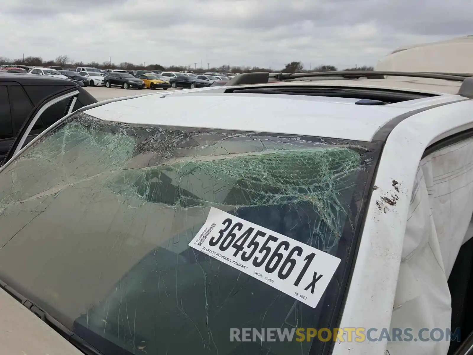 9 Photograph of a damaged car JTENU5JR7M5888657 TOYOTA 4RUNNER 2021