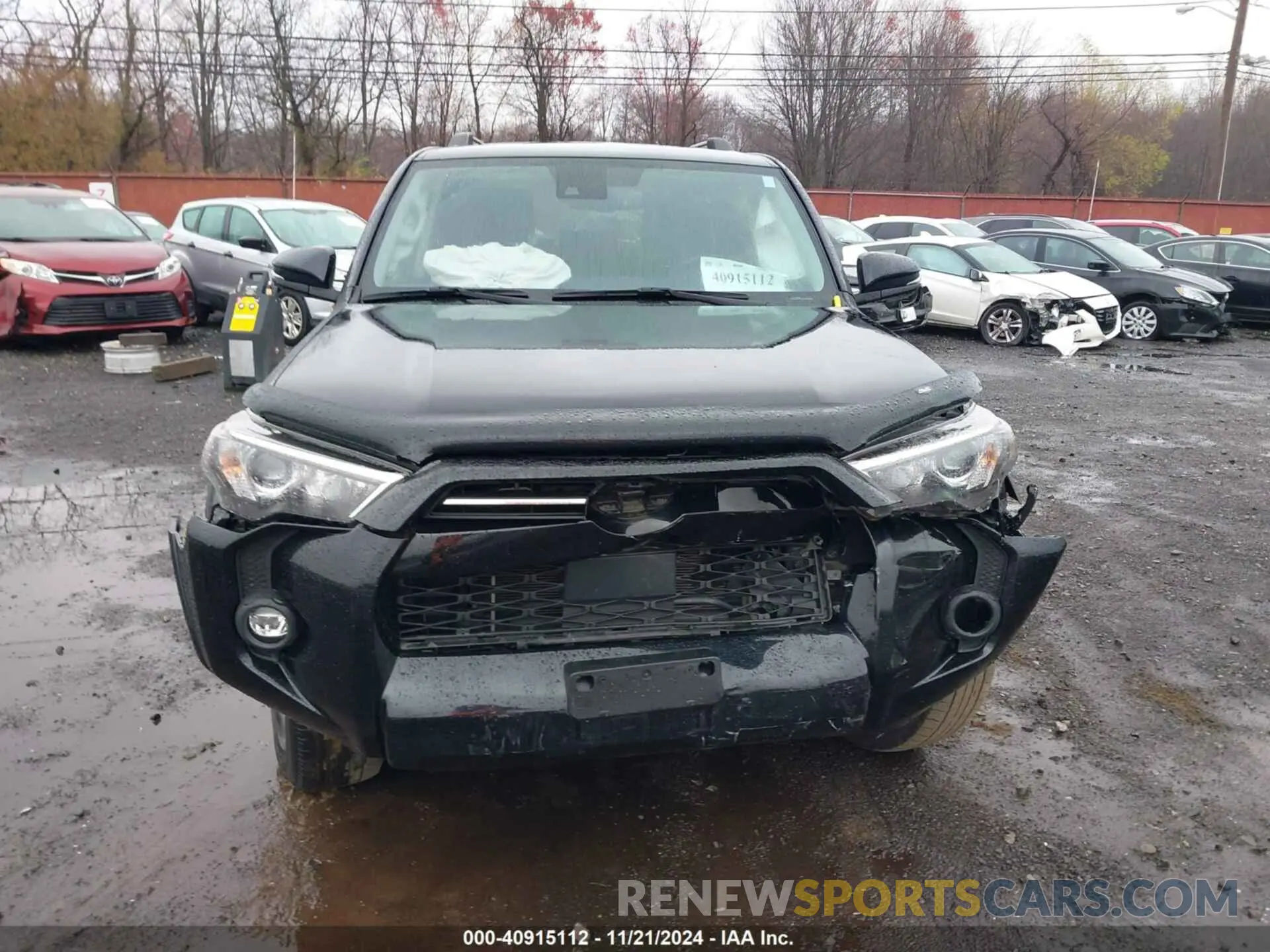 12 Photograph of a damaged car JTENU5JR7M5933452 TOYOTA 4RUNNER 2021