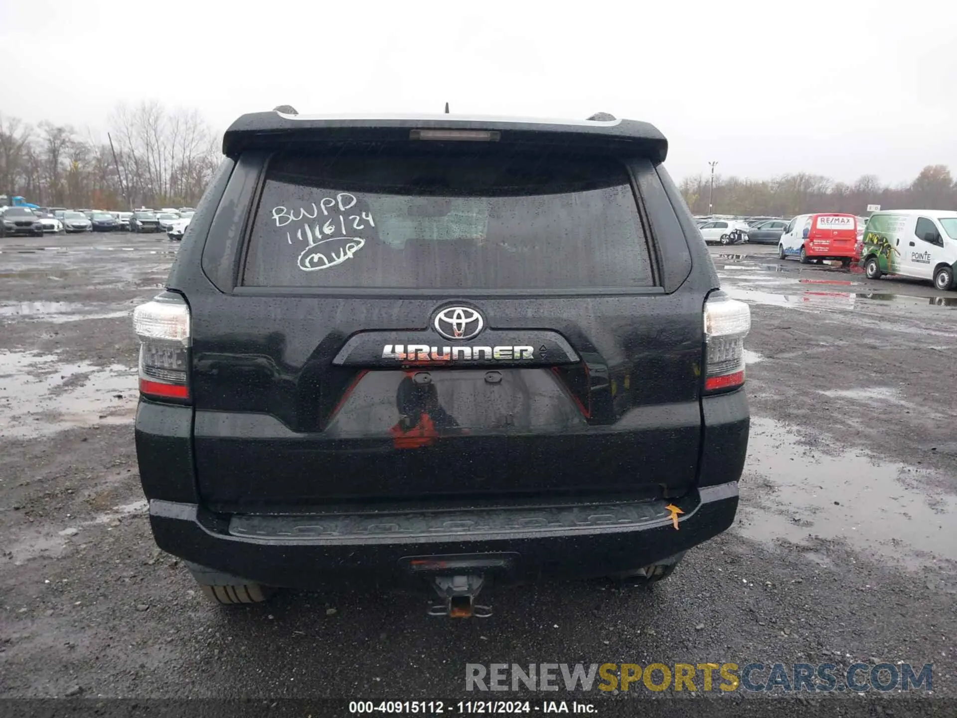 16 Photograph of a damaged car JTENU5JR7M5933452 TOYOTA 4RUNNER 2021