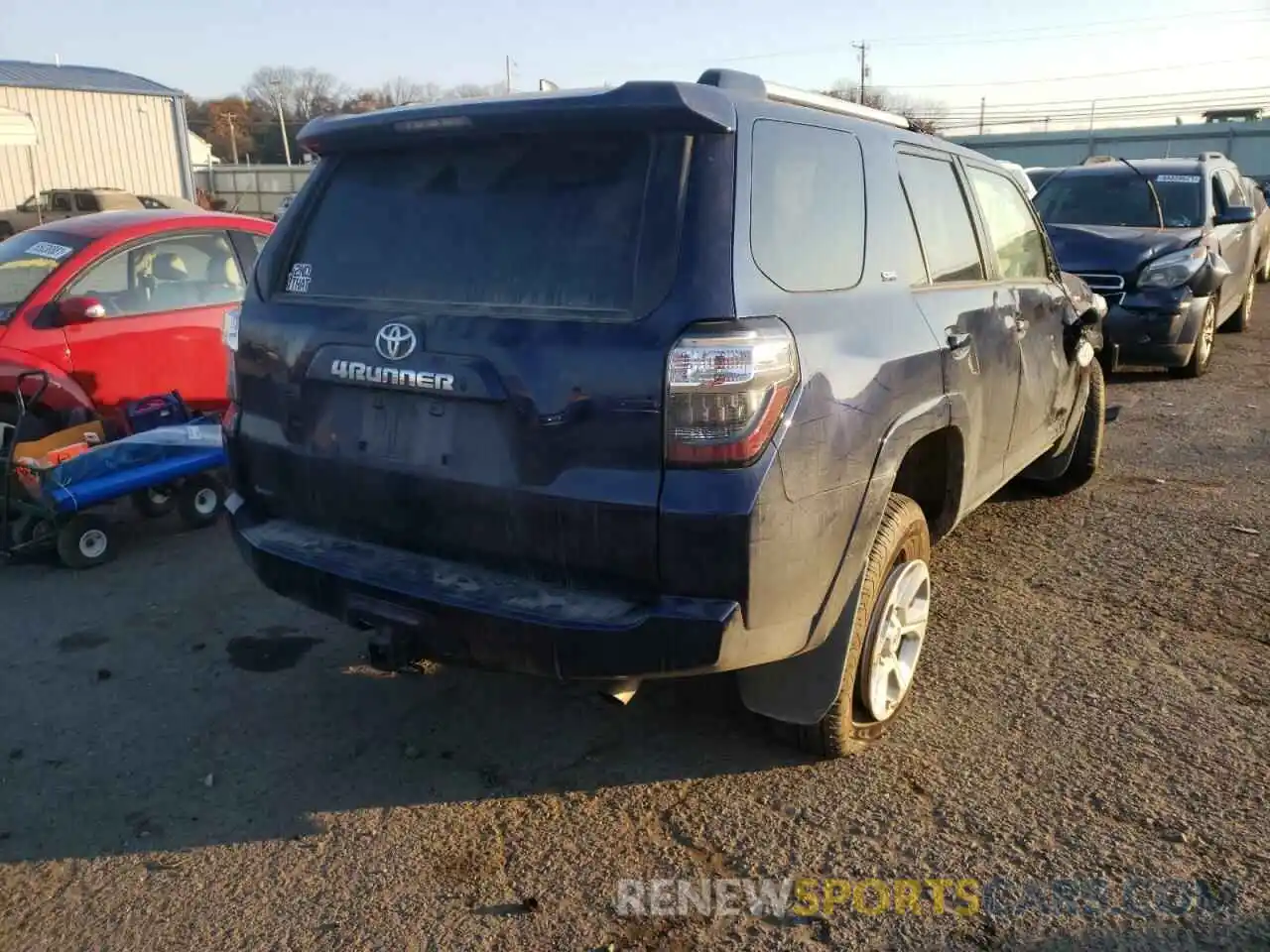 4 Photograph of a damaged car JTENU5JR7M5954236 TOYOTA 4RUNNER 2021