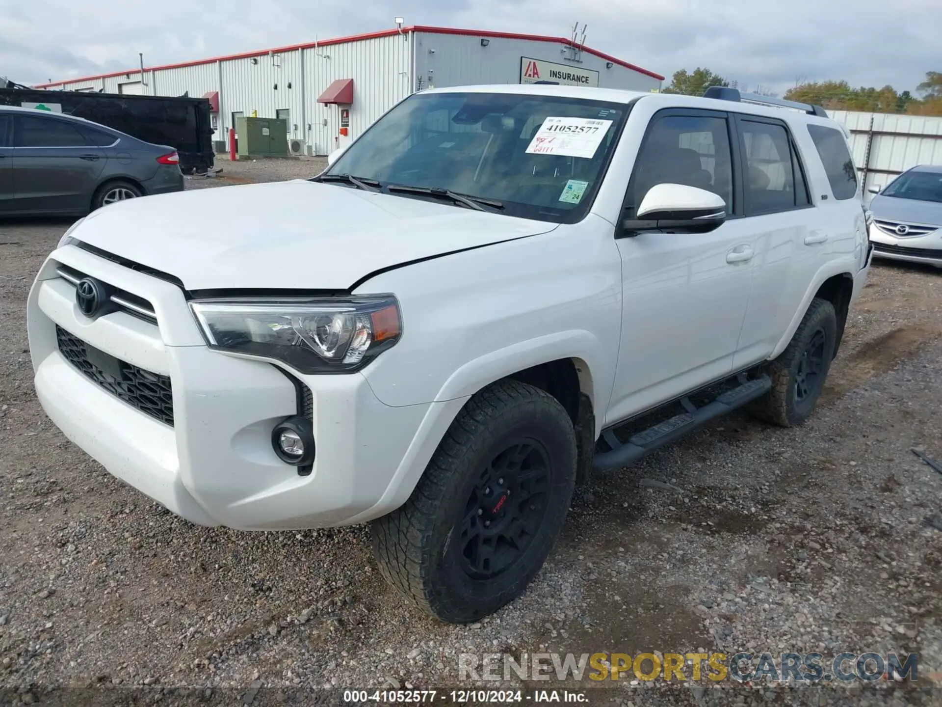 2 Photograph of a damaged car JTENU5JR8M5895911 TOYOTA 4RUNNER 2021
