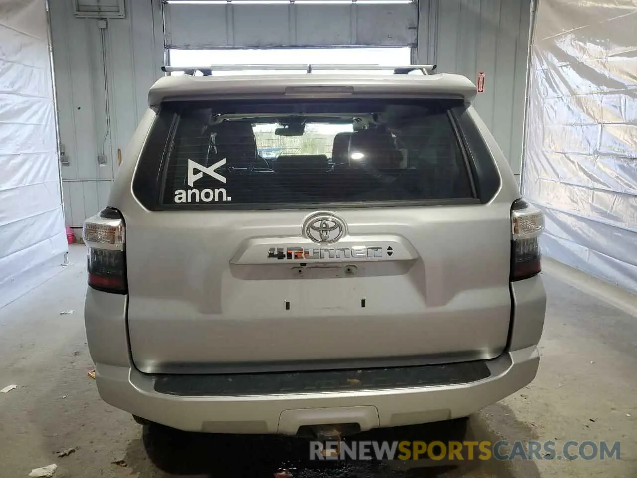 6 Photograph of a damaged car JTENU5JR9M5838293 TOYOTA 4RUNNER 2021