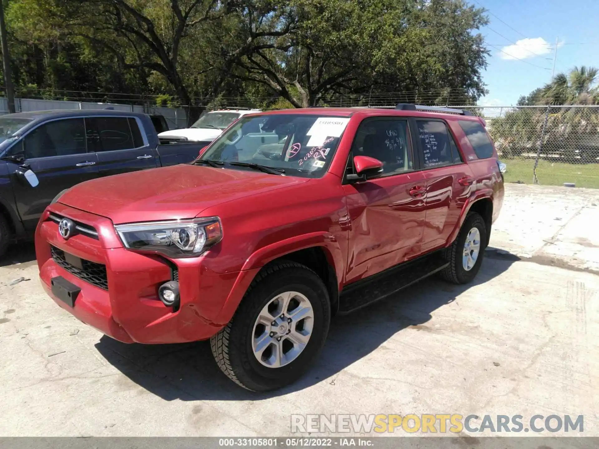 2 Photograph of a damaged car JTENU5JR9M5919861 TOYOTA 4RUNNER 2021