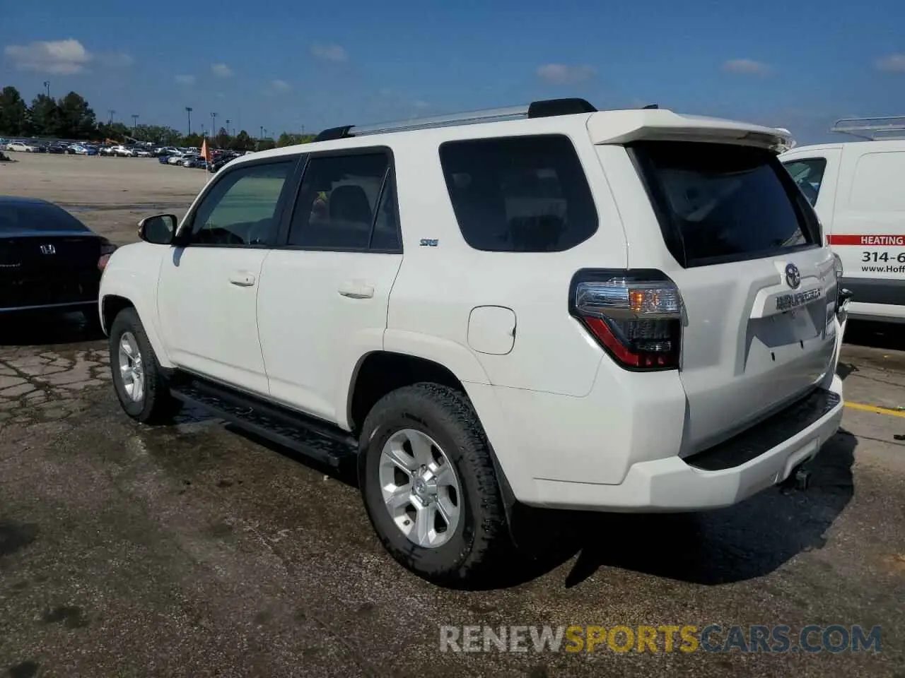 2 Photograph of a damaged car JTENU5JR9M5930861 TOYOTA 4RUNNER 2021