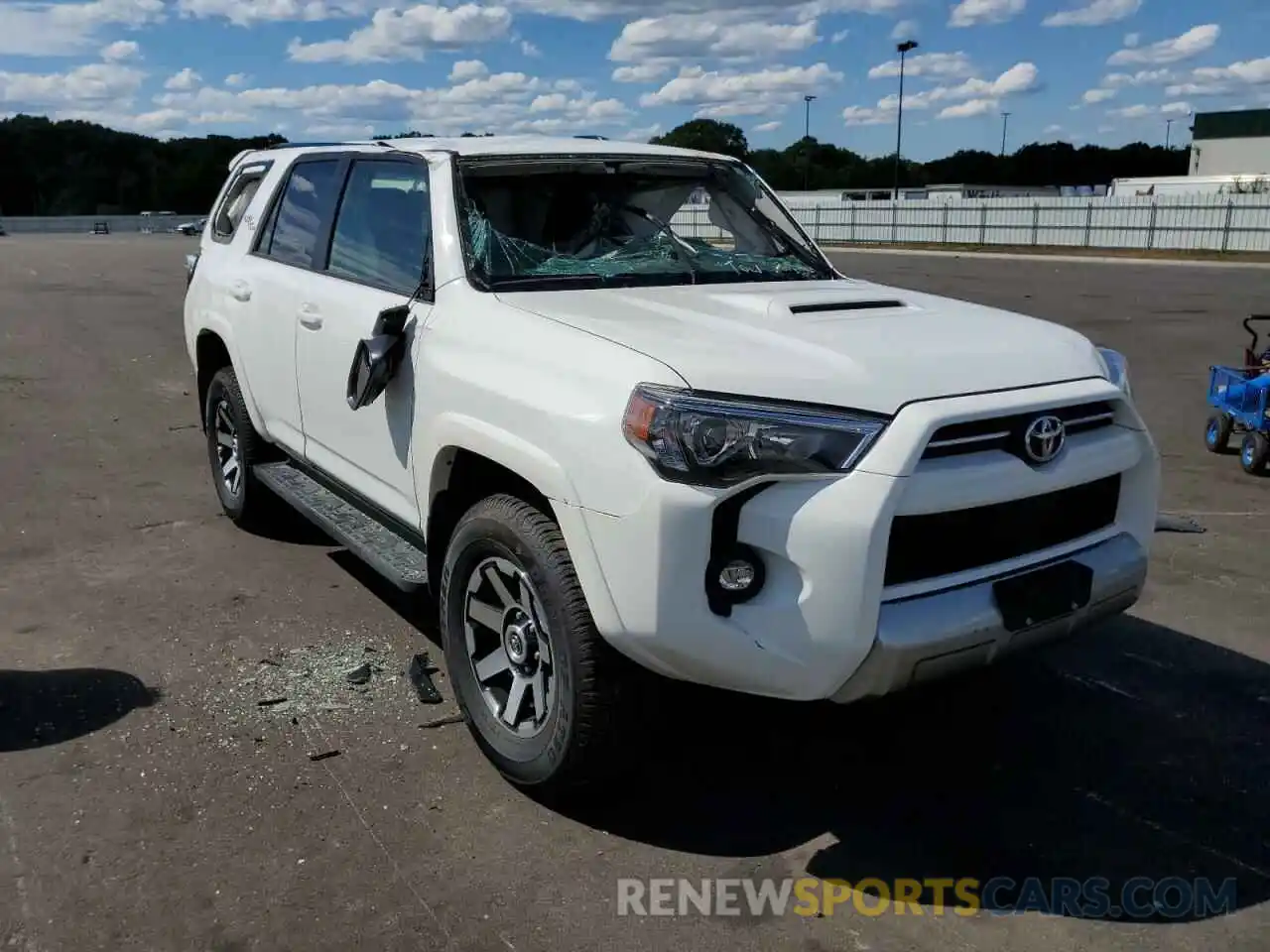 1 Photograph of a damaged car JTEPU5JR0M5932054 TOYOTA 4RUNNER 2021