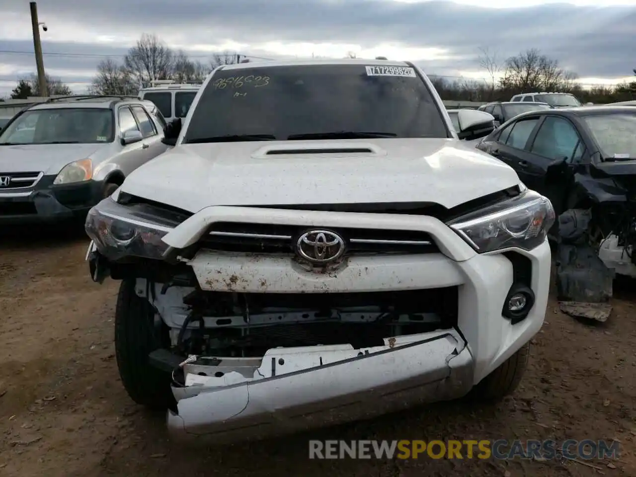 5 Photograph of a damaged car JTEPU5JR1M5935948 TOYOTA 4RUNNER 2021