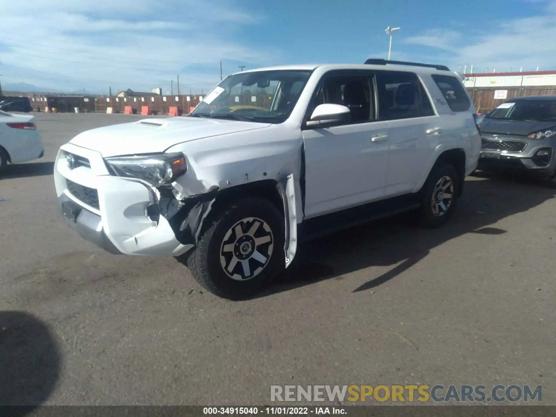 2 Photograph of a damaged car JTEPU5JR2M5929401 TOYOTA 4RUNNER 2021