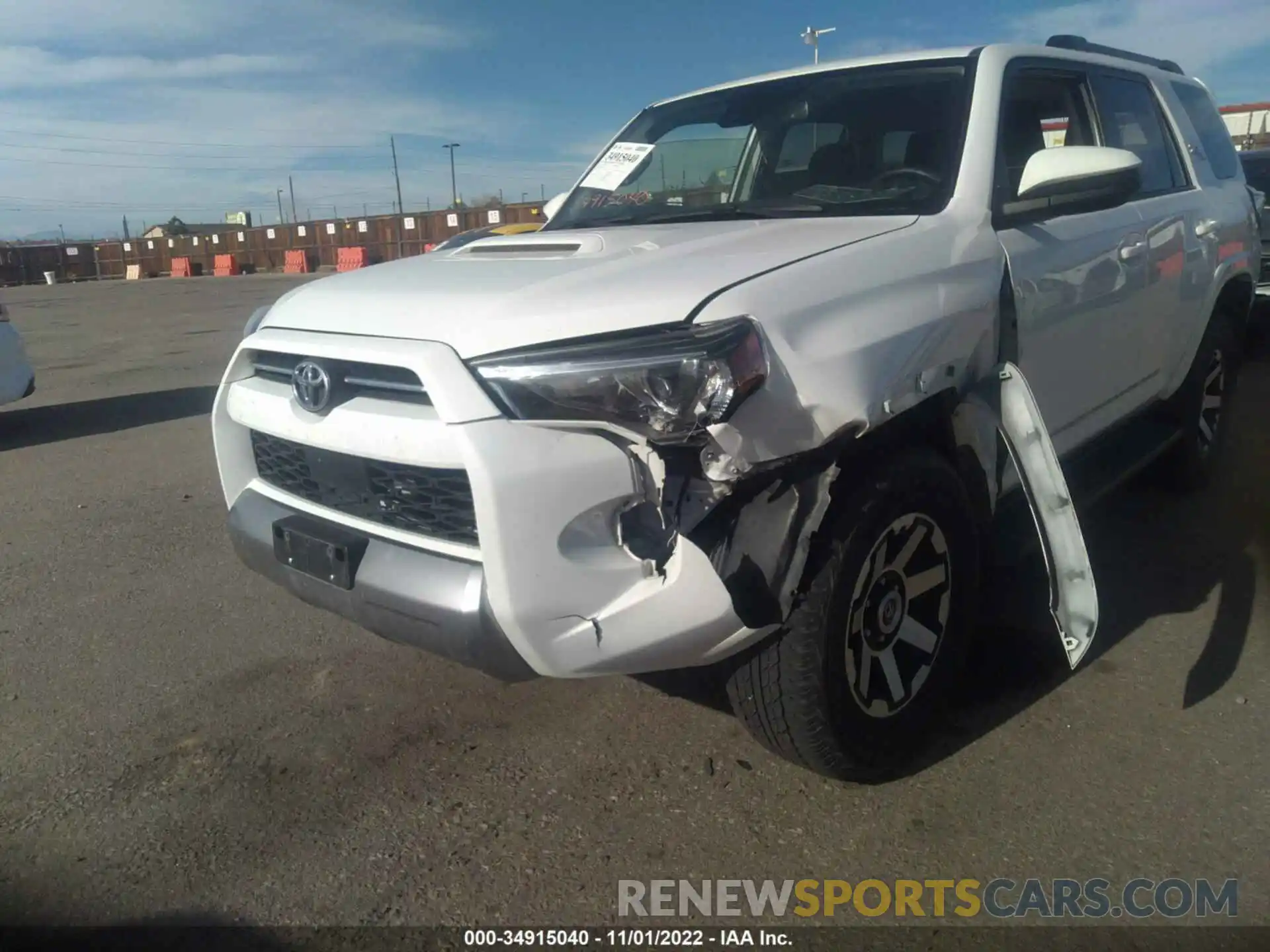 6 Photograph of a damaged car JTEPU5JR2M5929401 TOYOTA 4RUNNER 2021