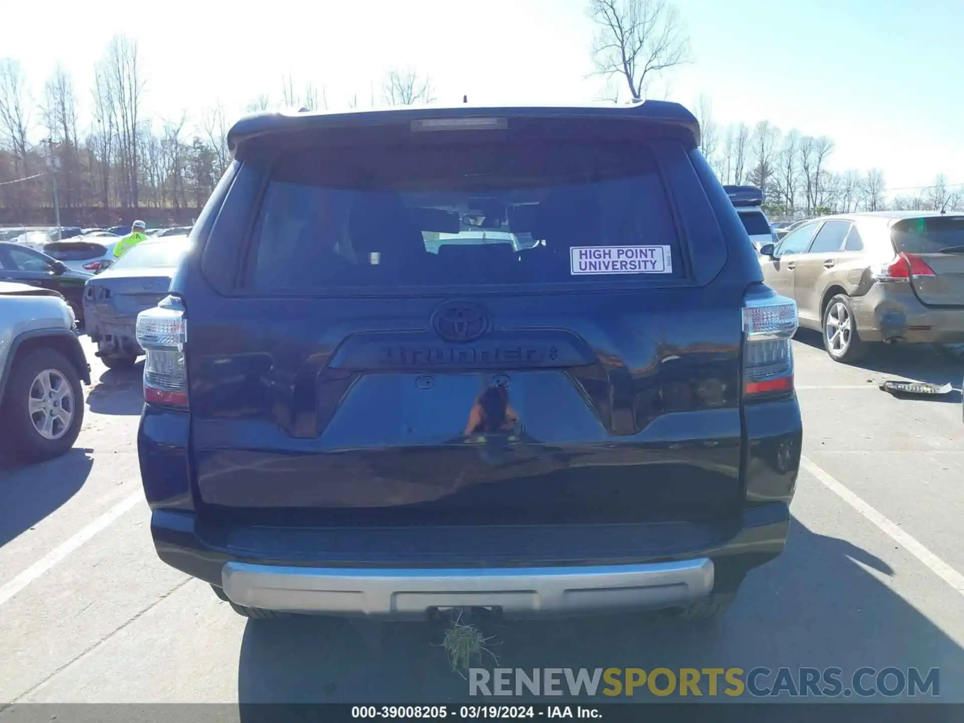 16 Photograph of a damaged car JTEPU5JR3M5963654 TOYOTA 4RUNNER 2021