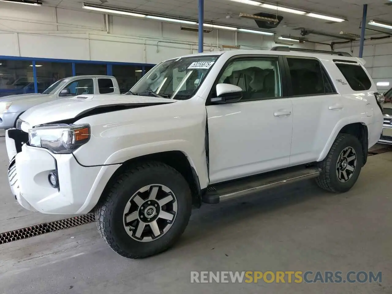 1 Photograph of a damaged car JTEPU5JR4M5867497 TOYOTA 4RUNNER 2021