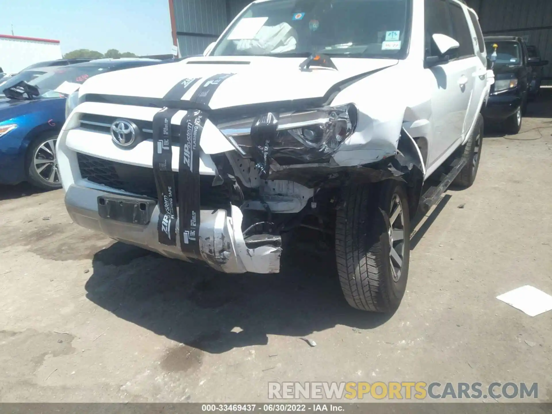 6 Photograph of a damaged car JTEPU5JR5M5850966 TOYOTA 4RUNNER 2021