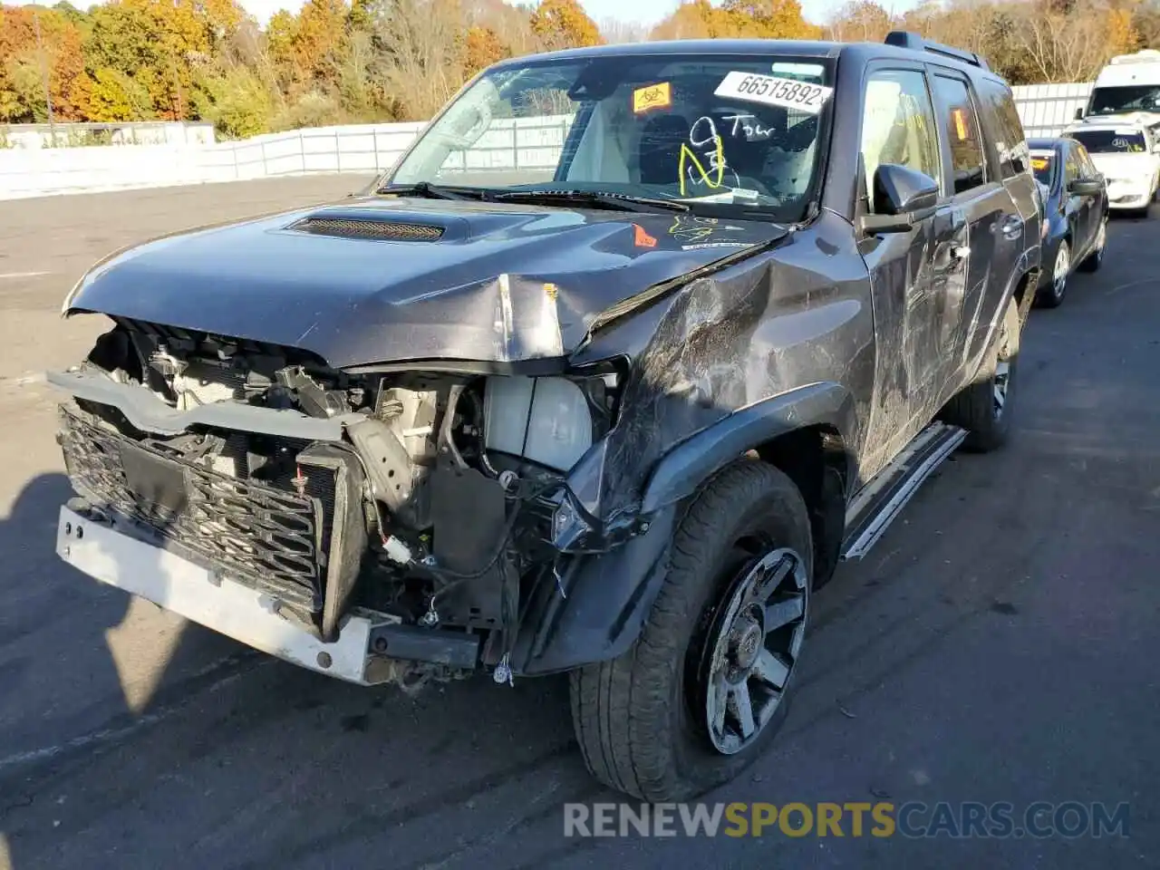 9 Photograph of a damaged car JTEPU5JR5M5909658 TOYOTA 4RUNNER 2021