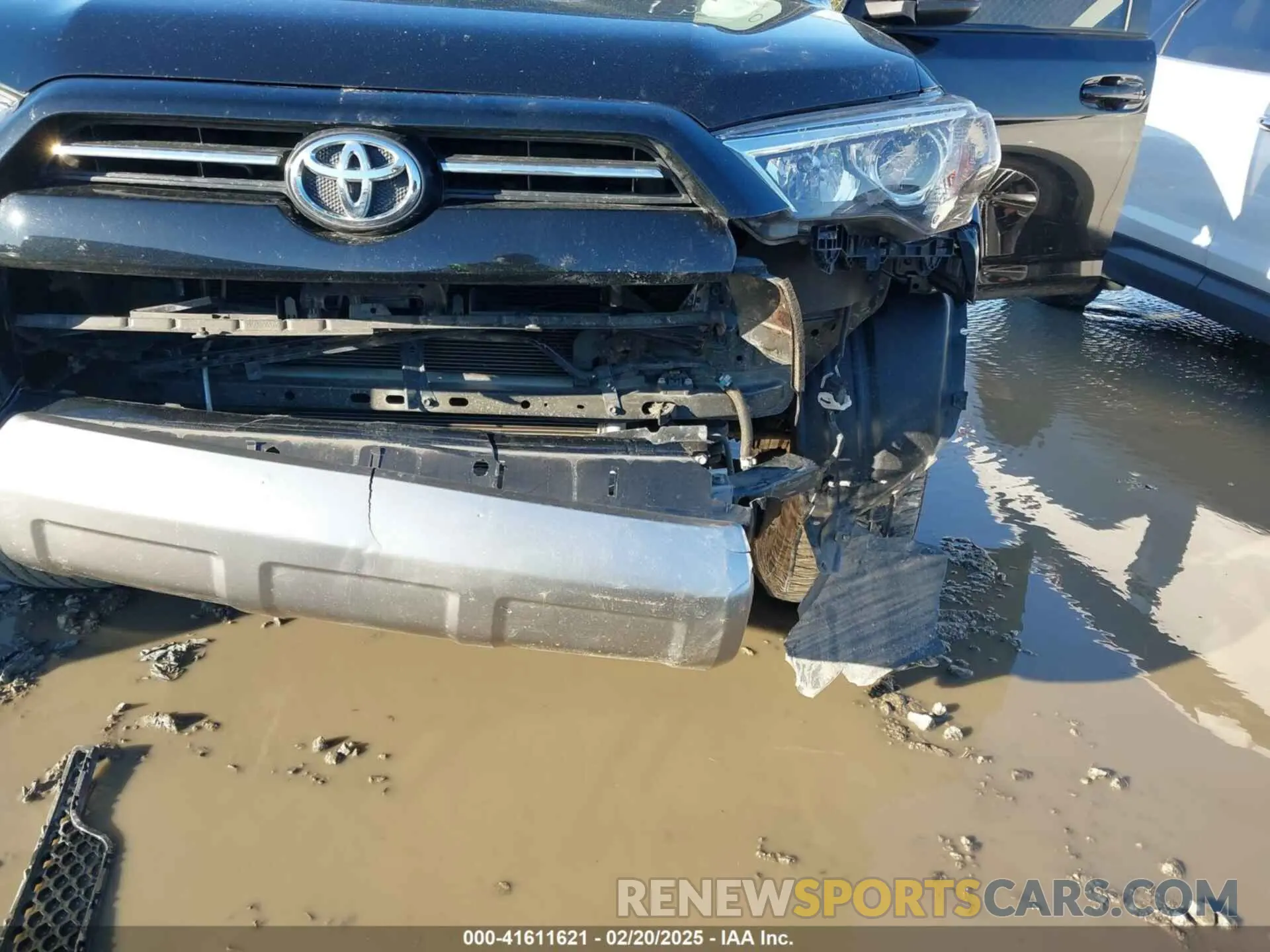 6 Photograph of a damaged car JTEPU5JR7M5949580 TOYOTA 4RUNNER 2021