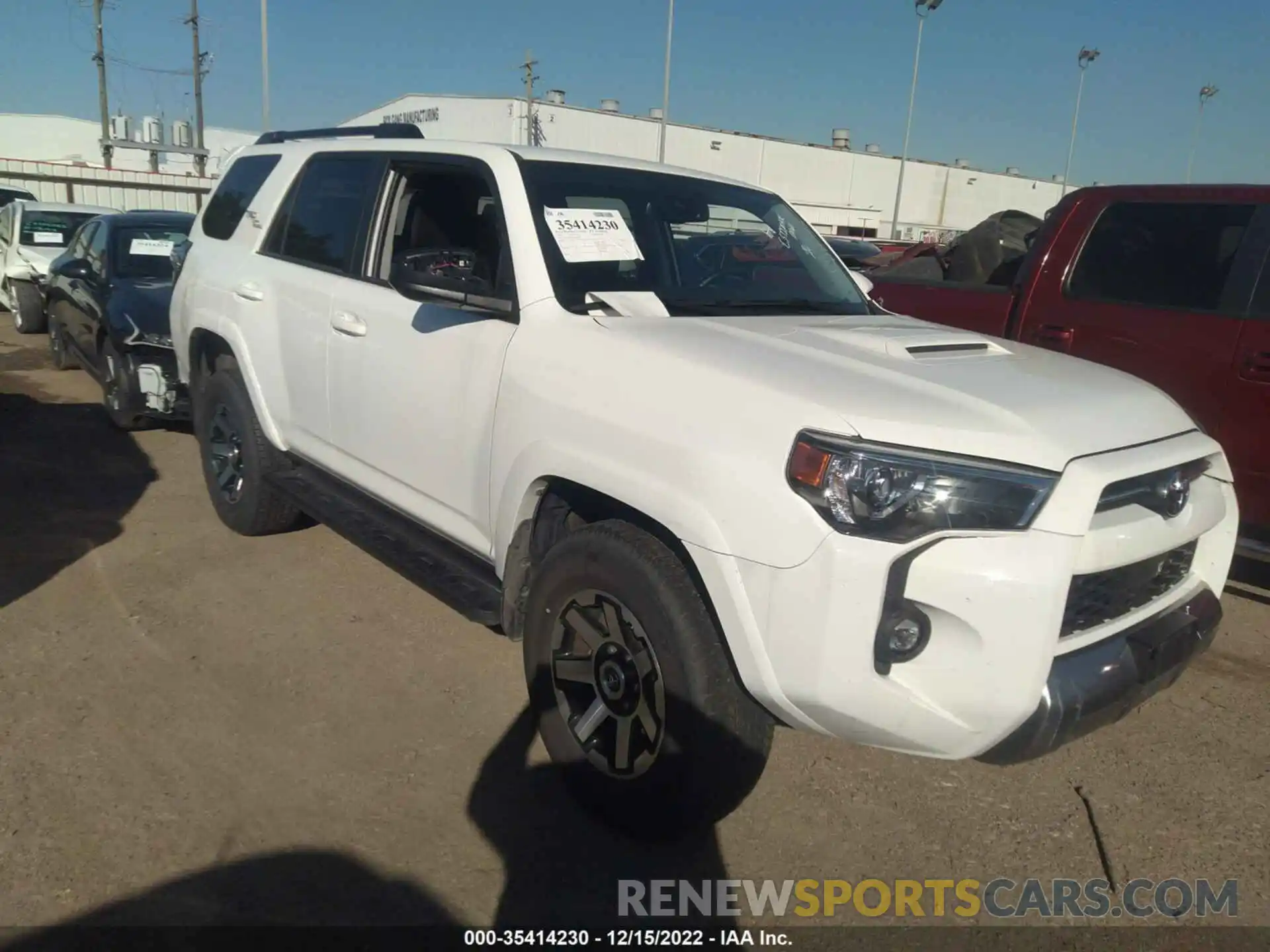 1 Photograph of a damaged car JTEPU5JR8M5900419 TOYOTA 4RUNNER 2021