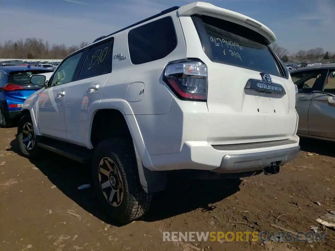 3 Photograph of a damaged car JTEPU5JR8M5933274 TOYOTA 4RUNNER 2021