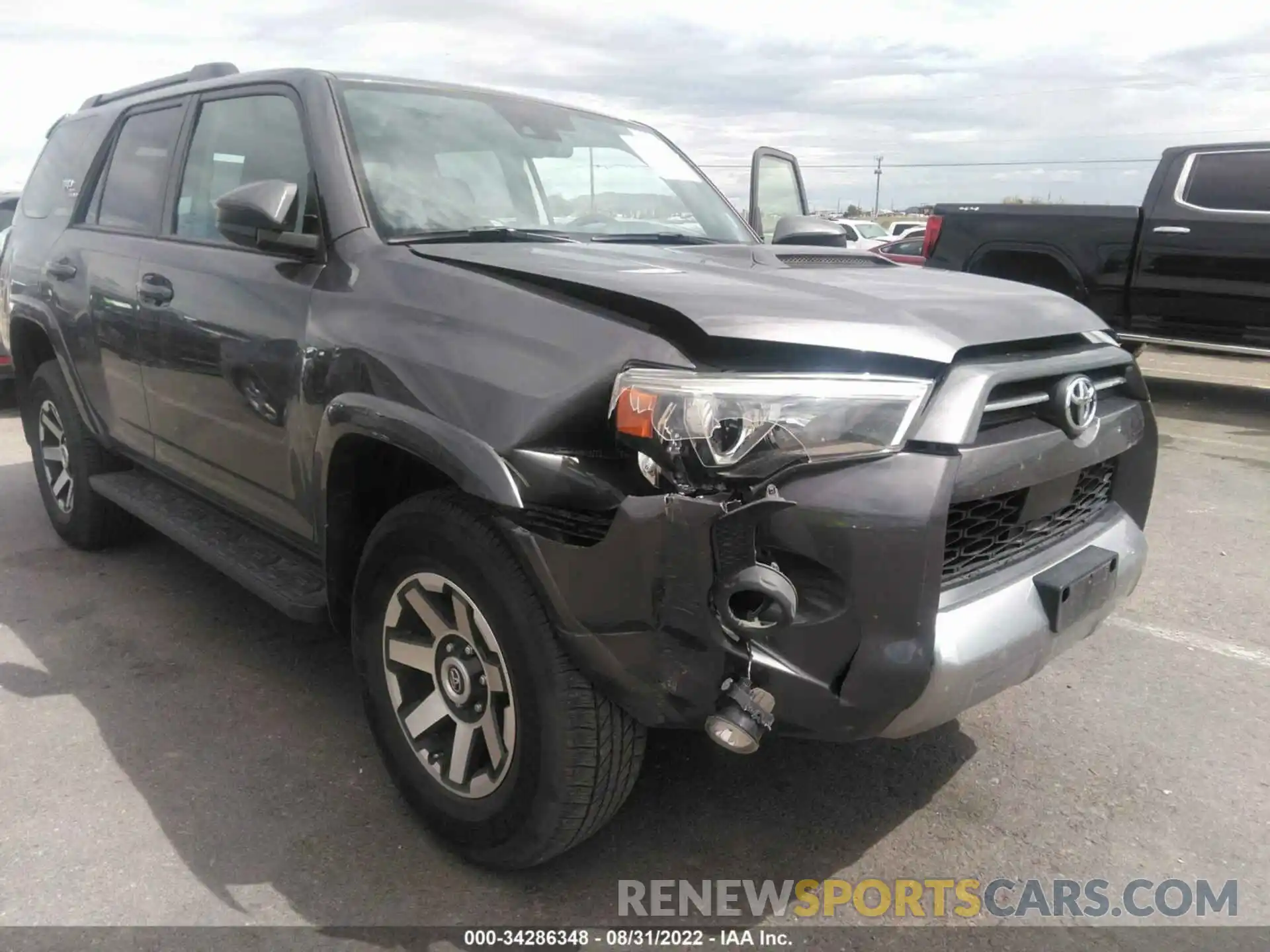 6 Photograph of a damaged car JTEPU5JRXM5930540 TOYOTA 4RUNNER 2021